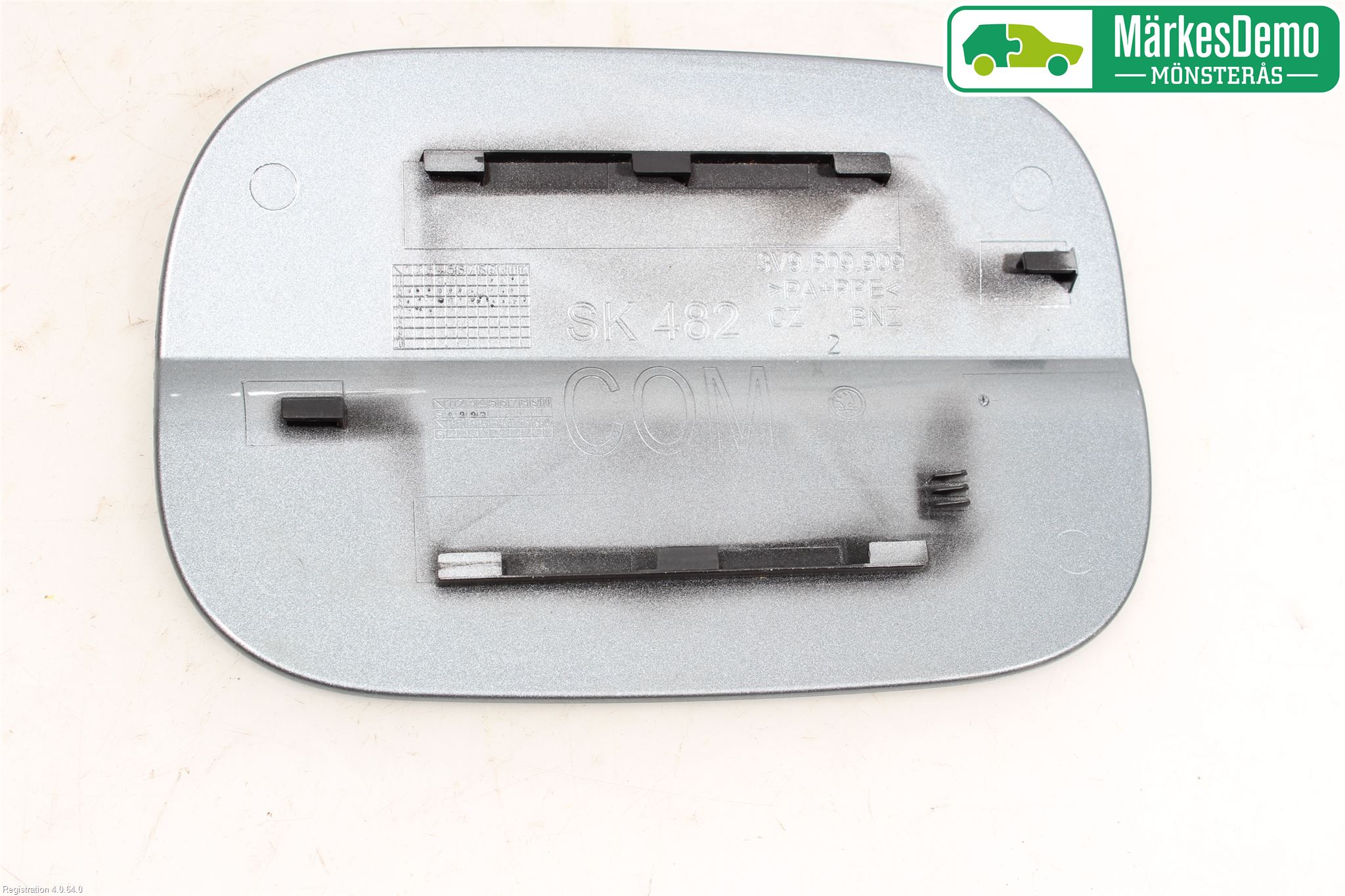 Skoda SUPERB 16-24 Drivstoff Tankluke