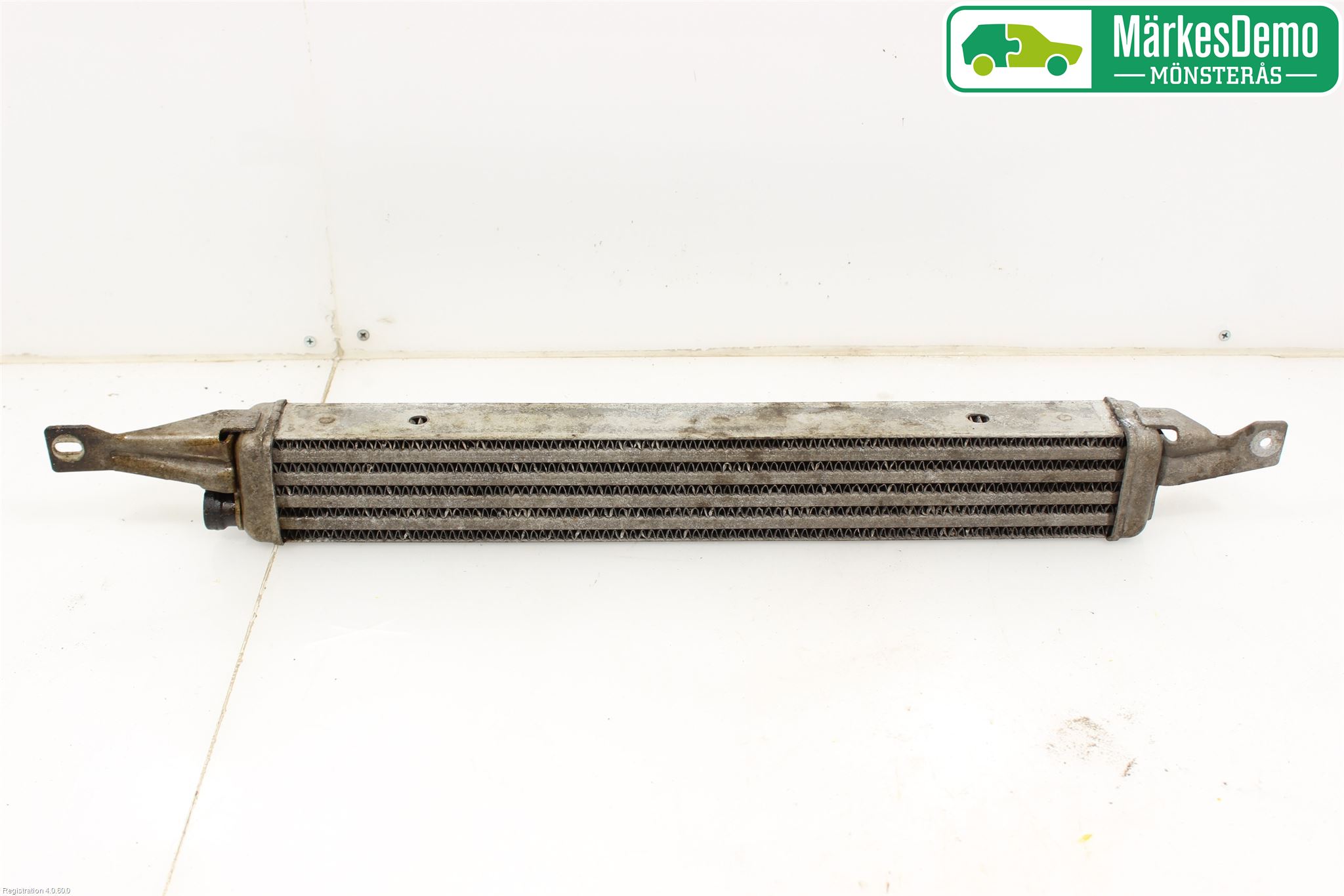 Saab 9-5     06-10 Radiator Oljekjøler Motor