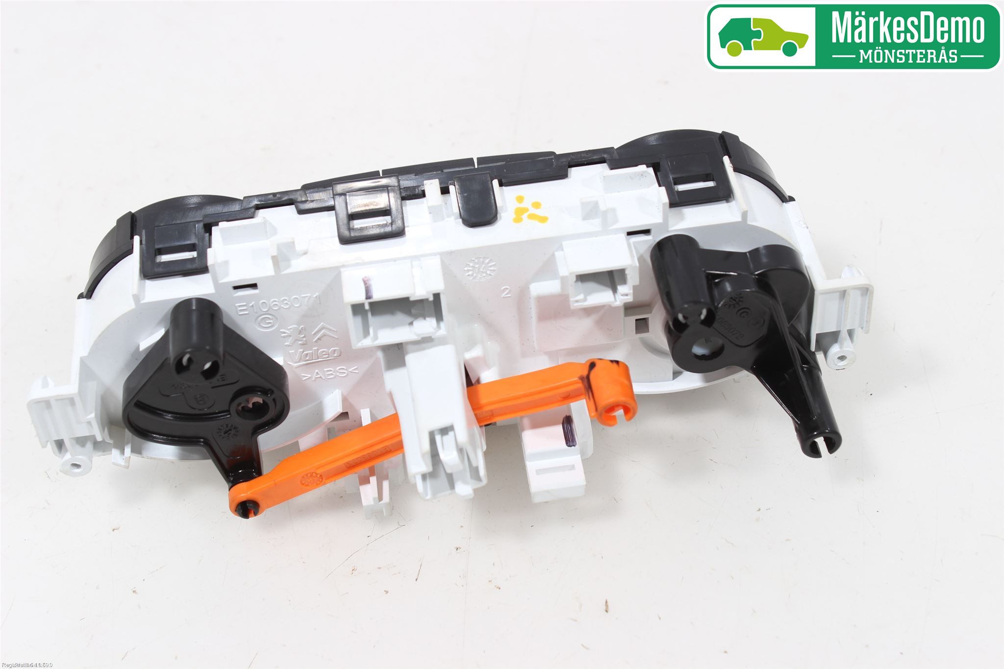 Peugeot 208 12-15 Varme Ac Betjening-Display