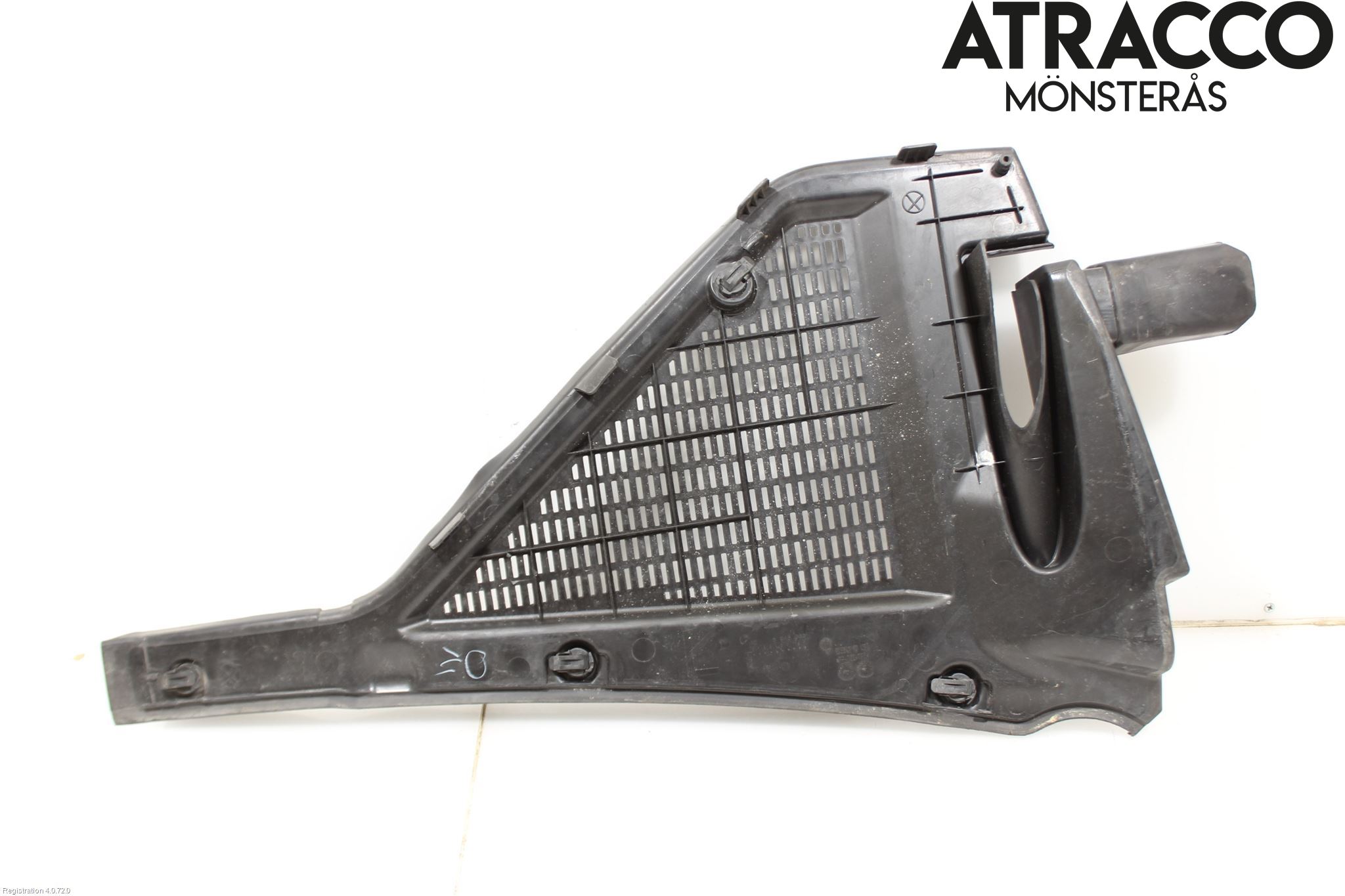 BMW X6 E71/E72   08-14 Visker Deksel-Grill-Under Frr