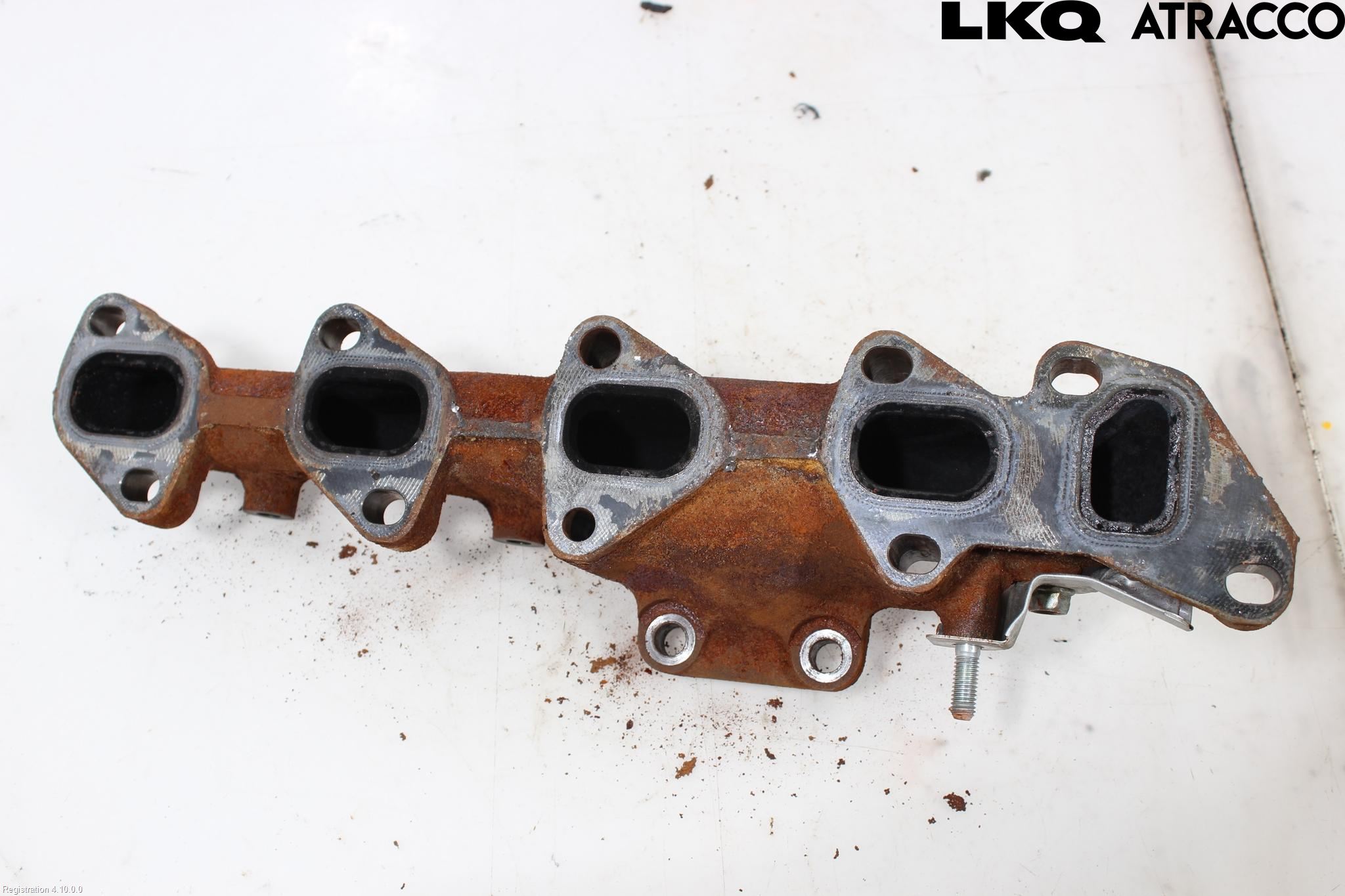 Isuzu D-MAX Eksosmanifold
