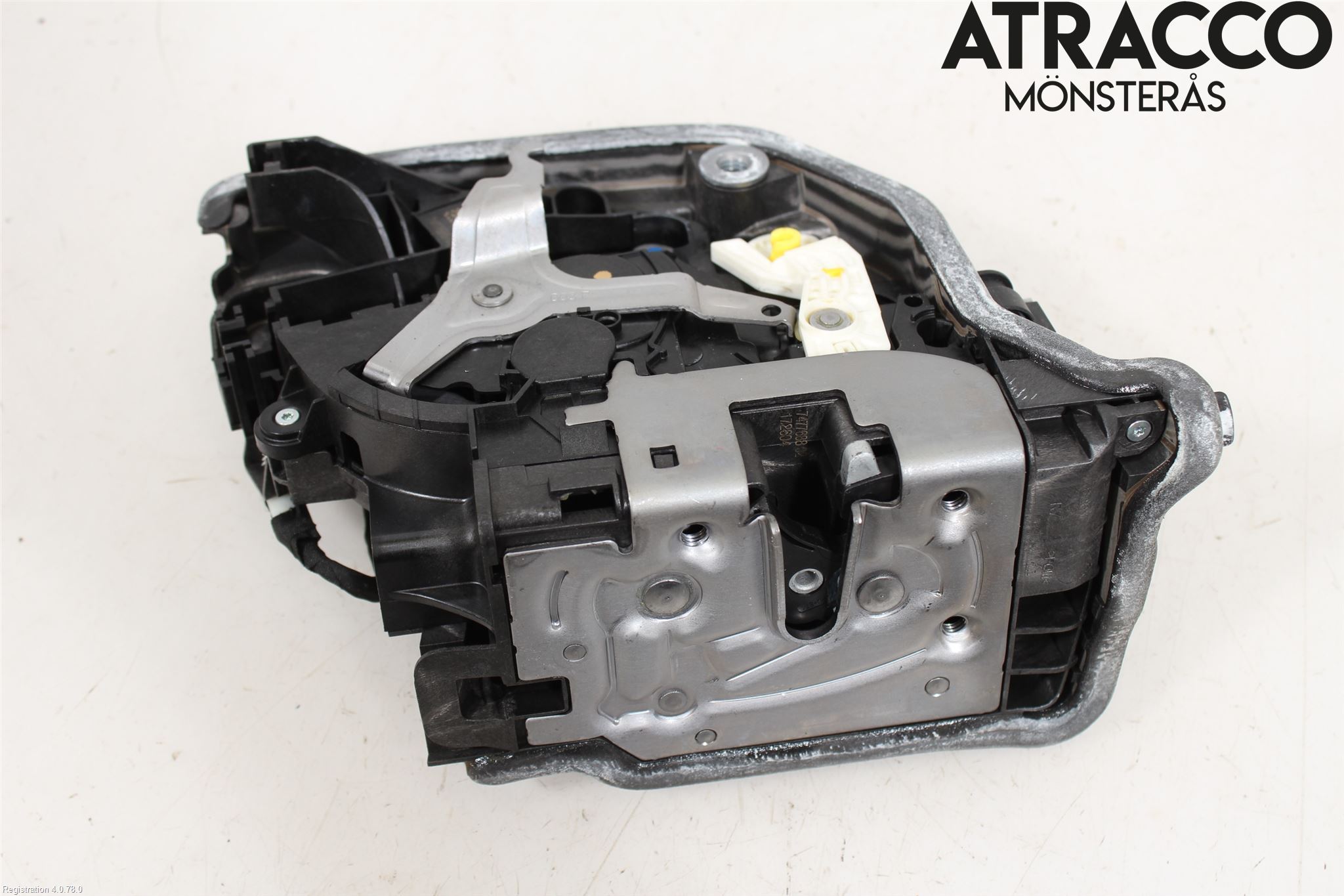 BMW 5 G30/G31/F90 17-23 Dørlås - Låsekasse