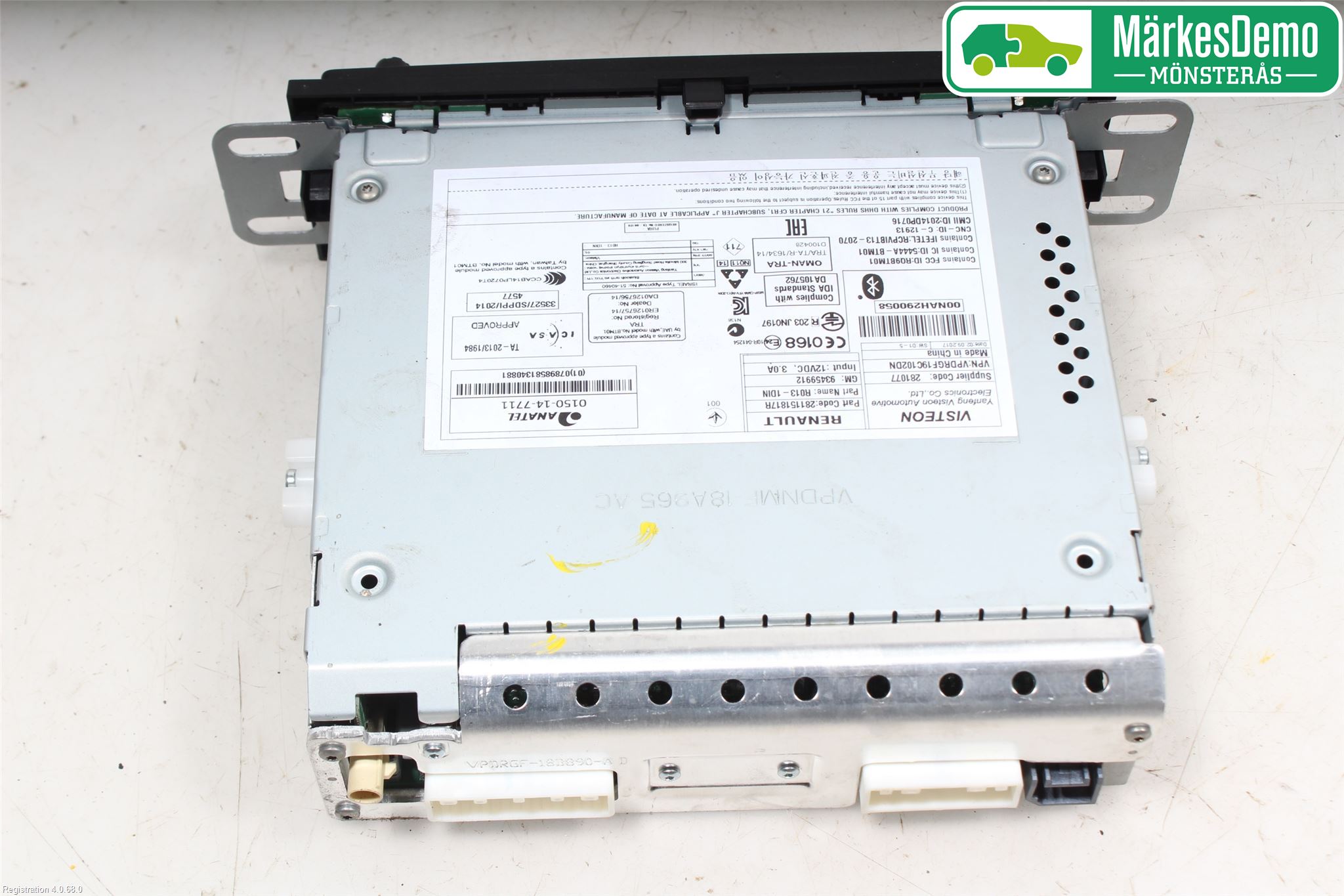 Renault TRAFIC/E-TECH 15- Stereo Radio