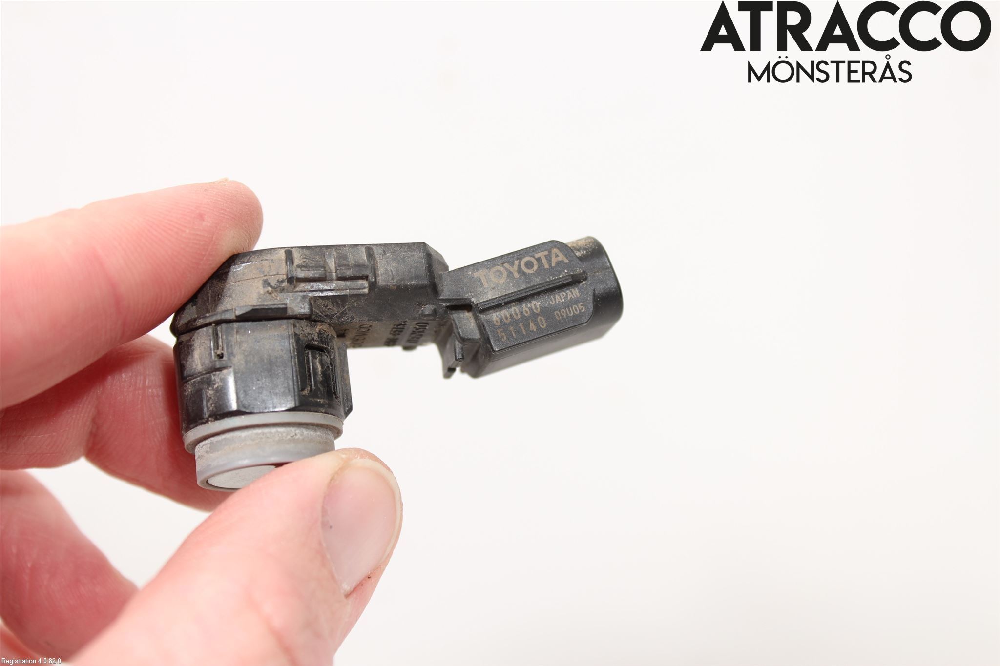 Toyota LANDCRUISER J150 10-23 Sensor Parkering Front