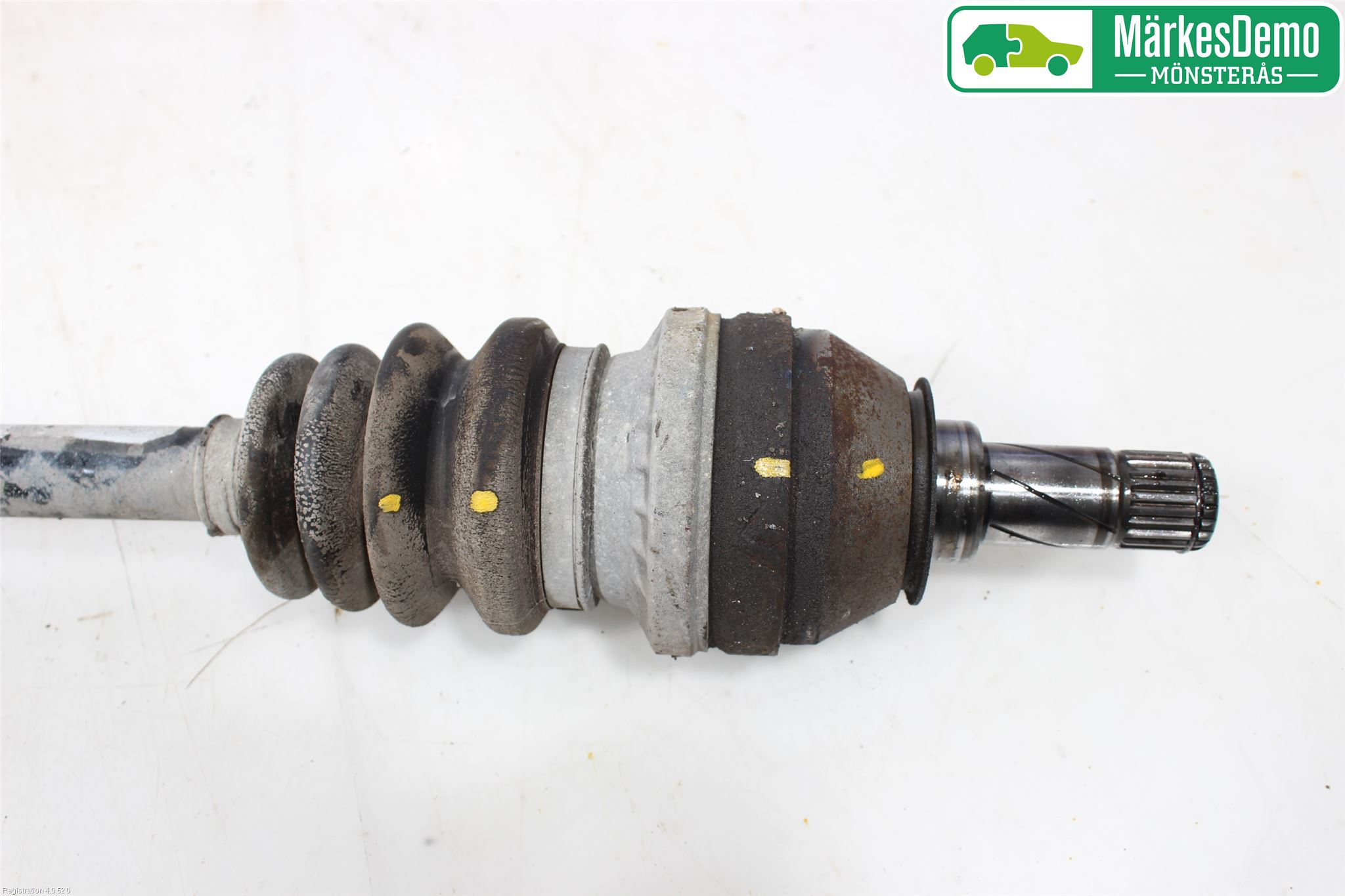 Opel ASTRA H 04-12 Drivaksel Foran Kompl Venstre