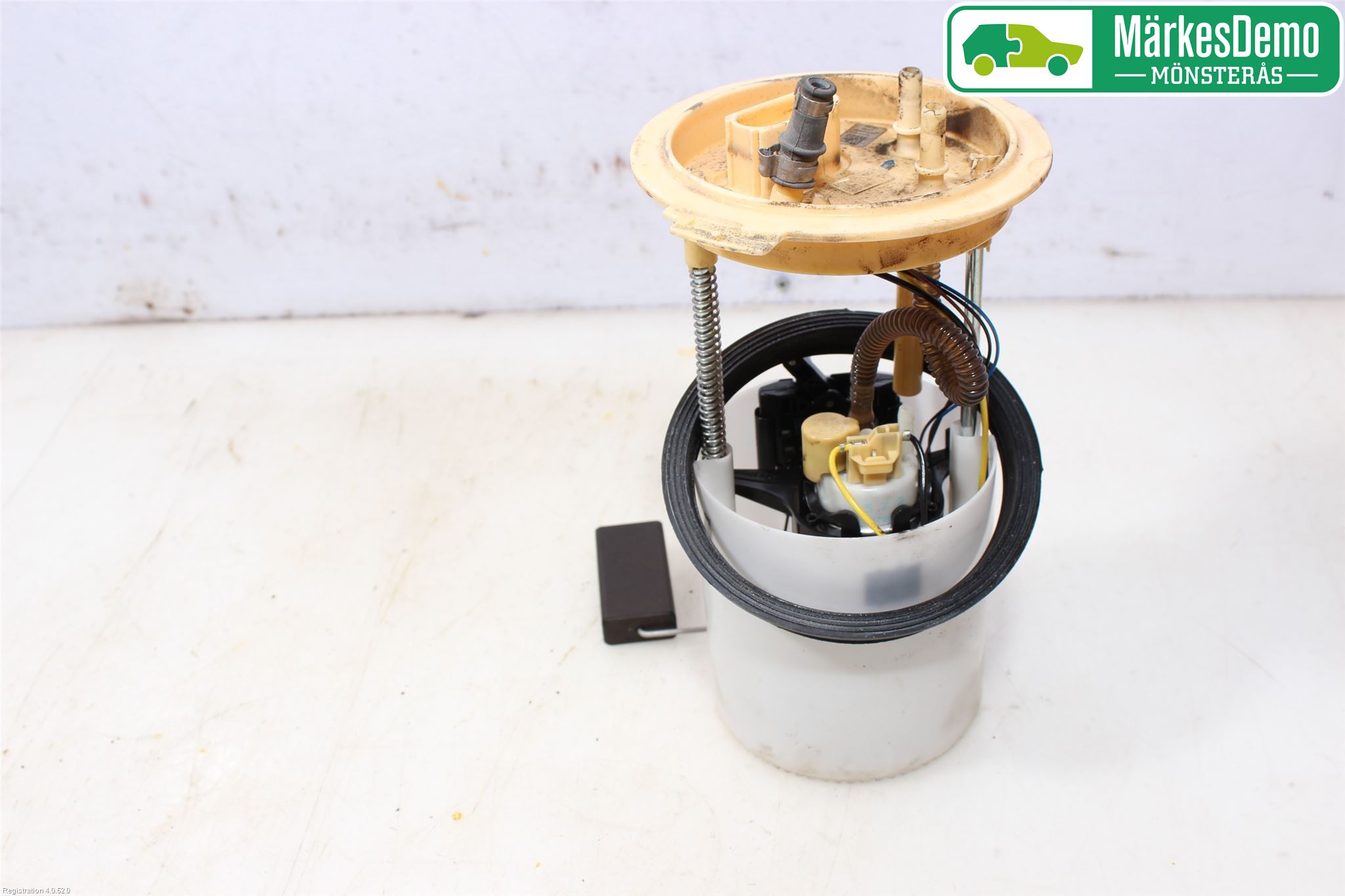 Volkswagen VW GOLF VI 09-13 Drivstoffpumpe Fødepumpe El