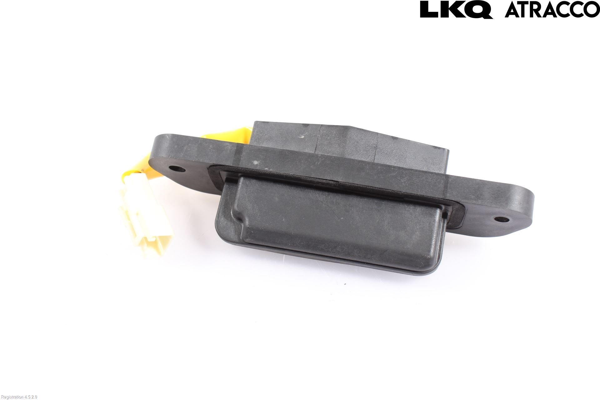 Mitsubishi ECLIPS CROSS Bakluke Handtak Ytre