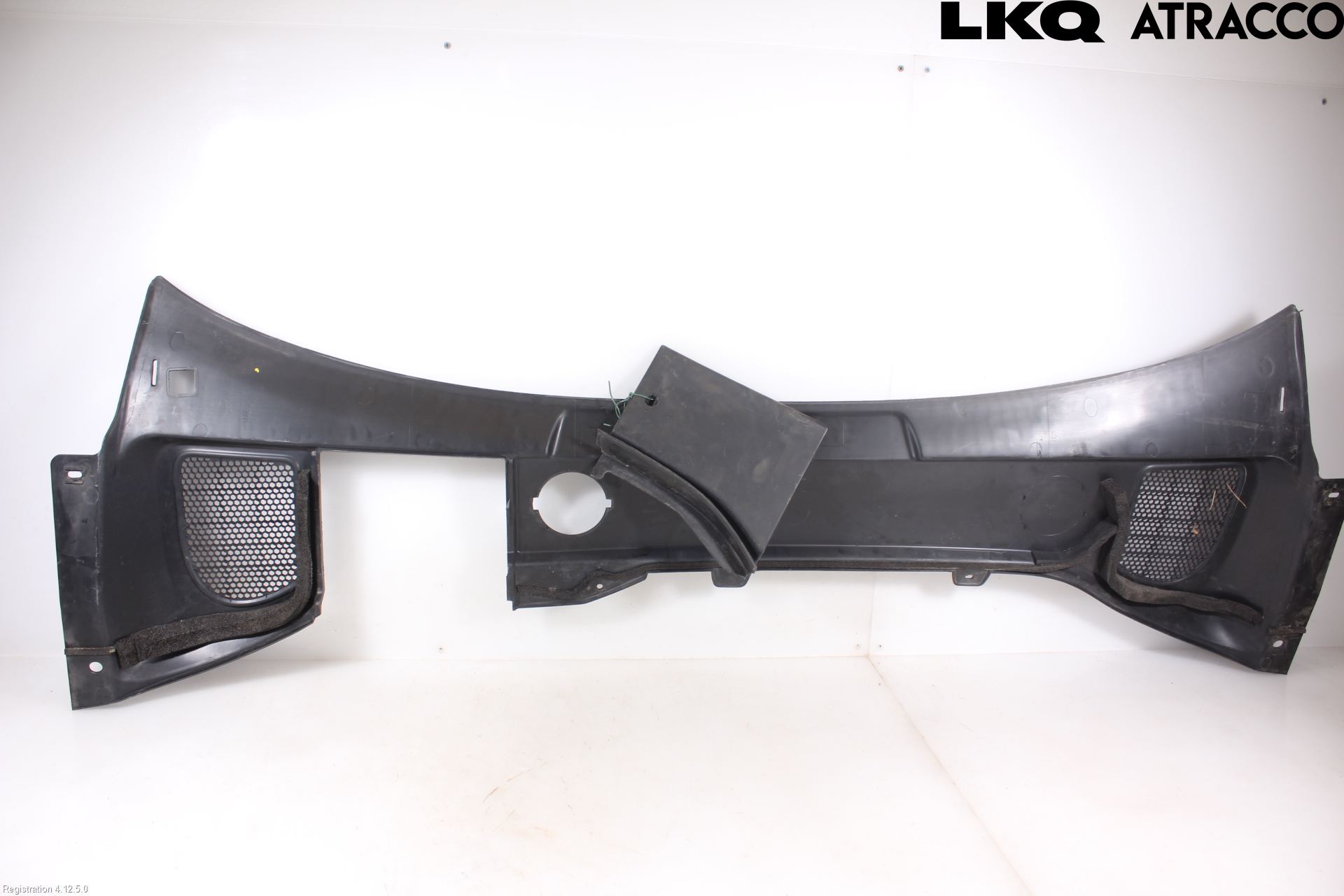 Volvo XC60 14-17 Visker Deksel-Grill-Under Frr