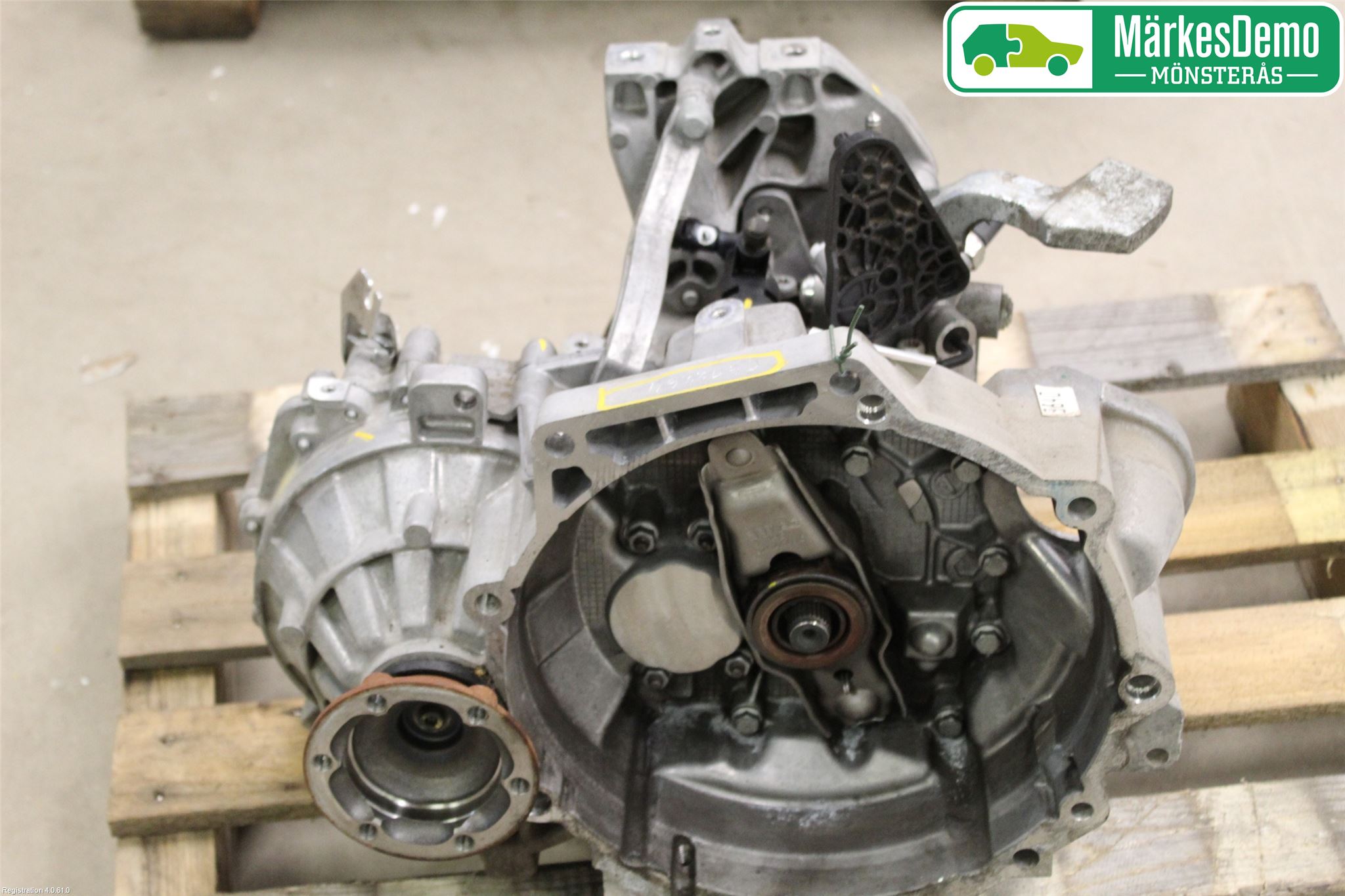 Volkswagen VW CADDY 11-15 Gearkasse 5 Trinn