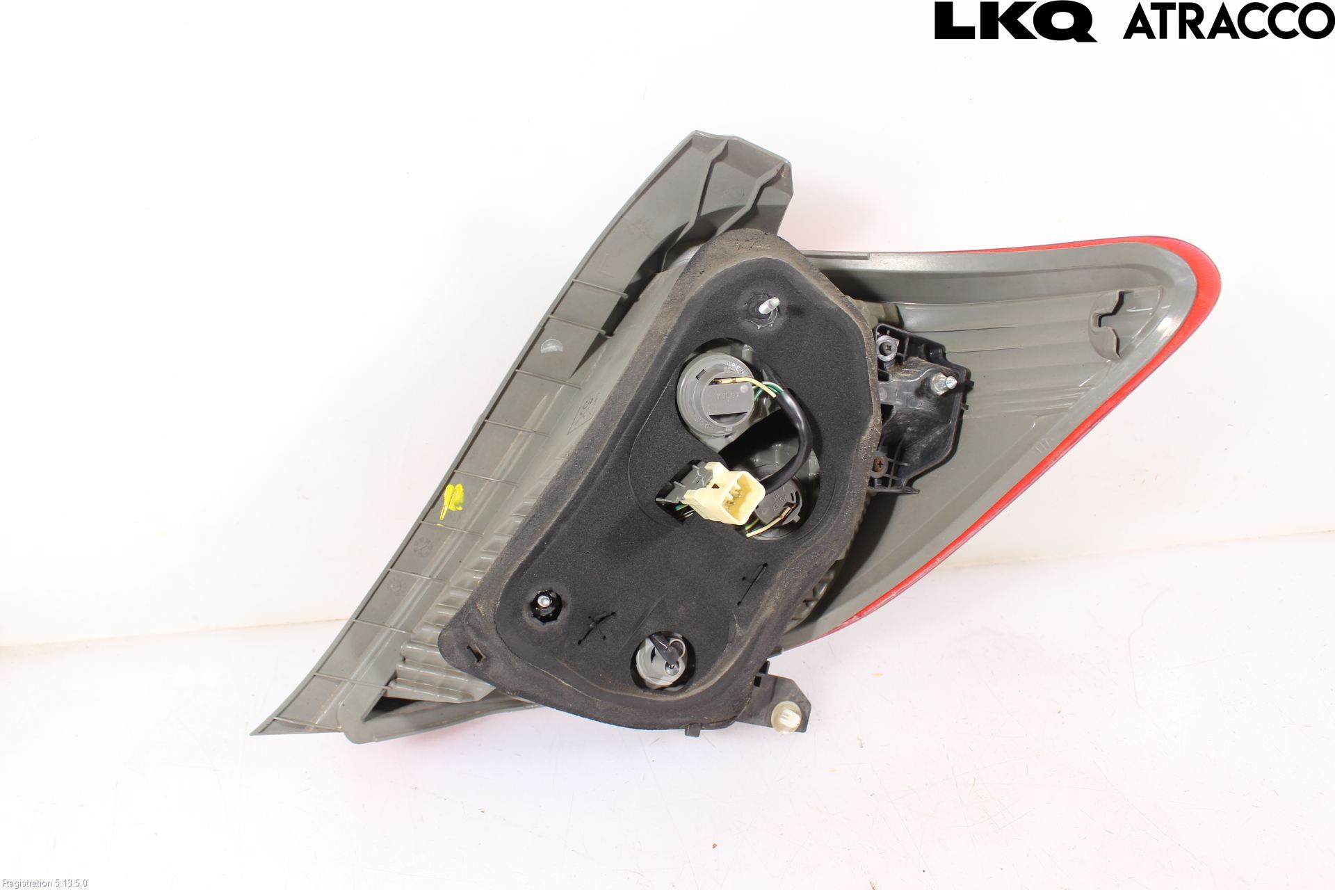 Toyota YARIS XP130 12-14 Baklykt Venstre