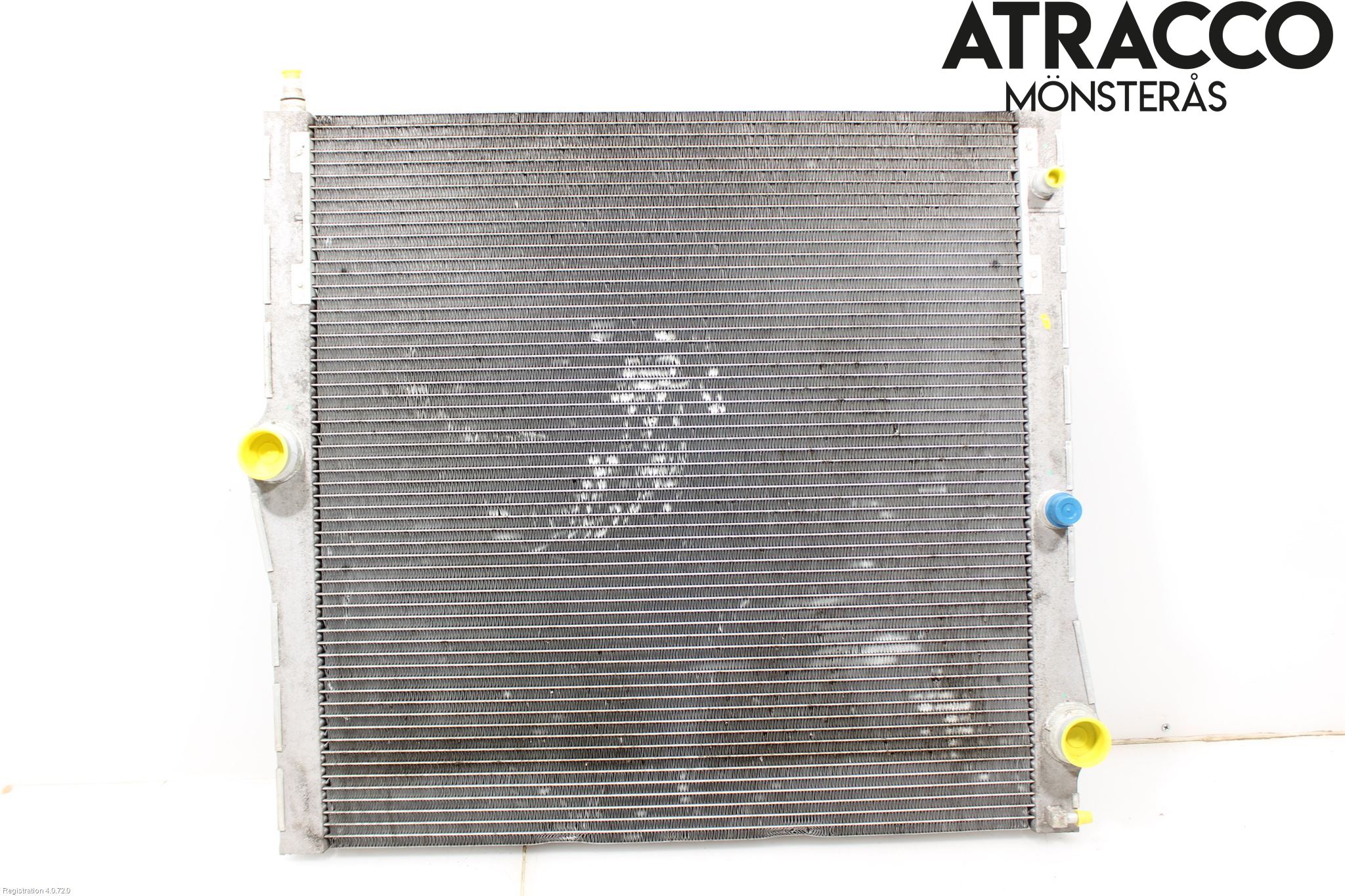 BMW X6 E71/E72   08-14 Radiator Automat