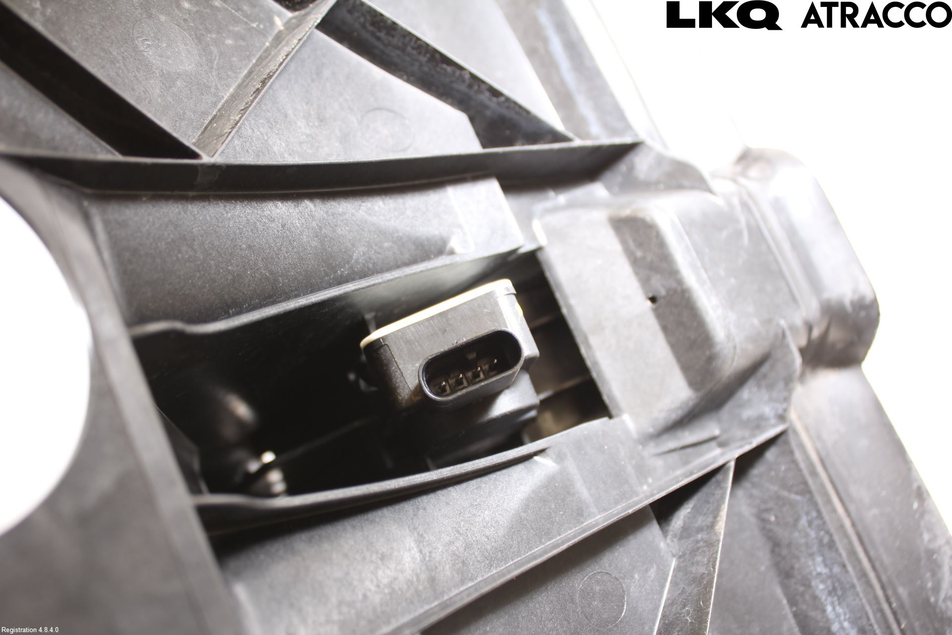 Tesla MODEL Y 21- Luftstyring Front