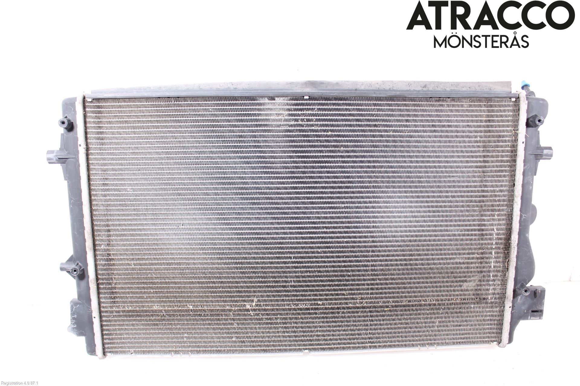 Volkswagen VW POLO 10-17 Radiator Automat