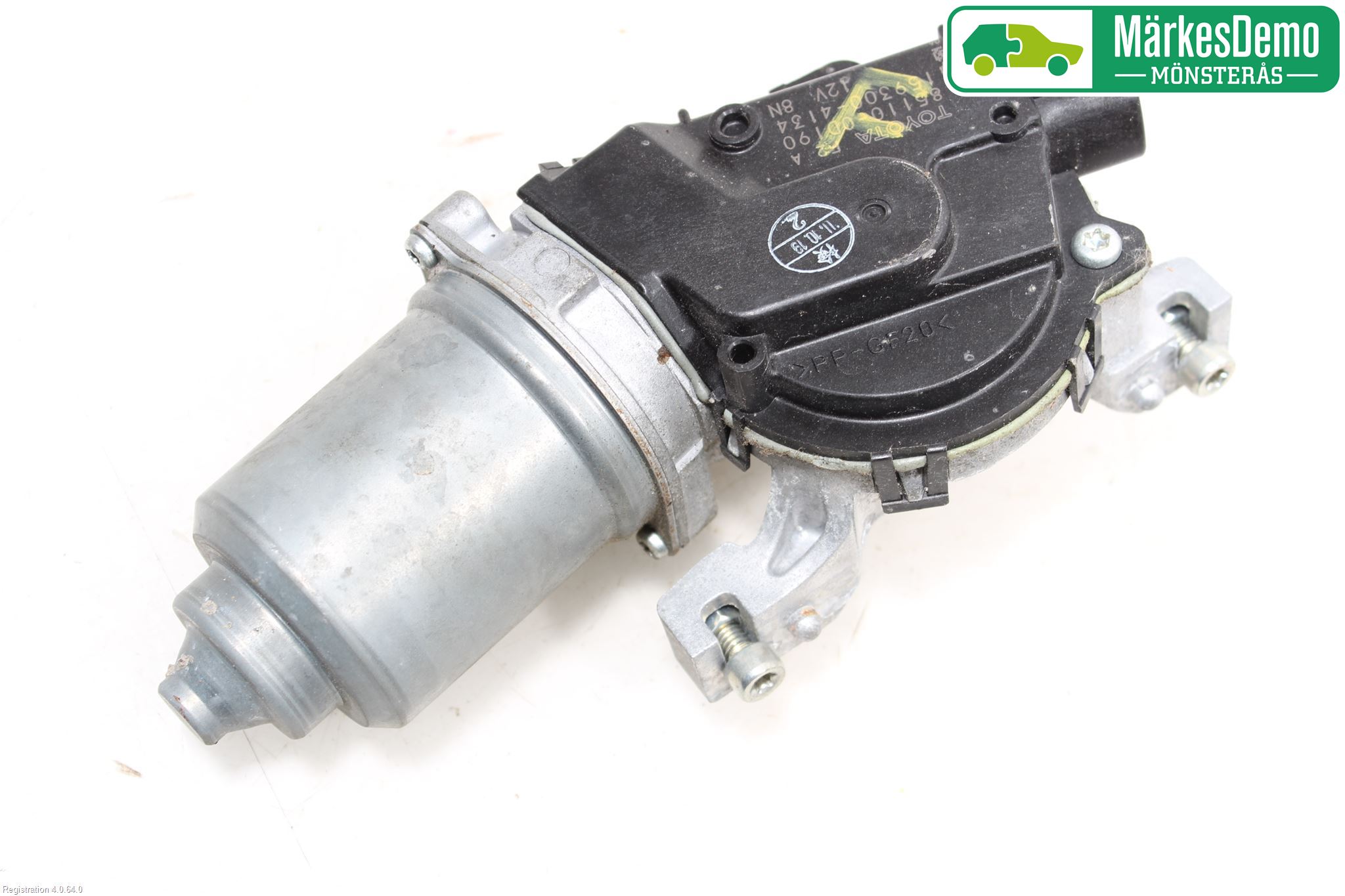 Toyota YARIS XP130 12-14 Viskermotor Frontrute