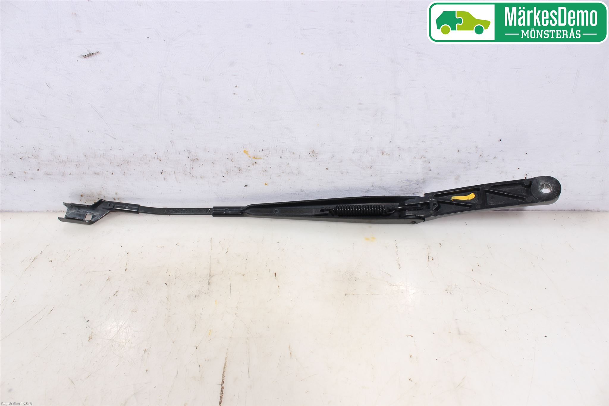 Volkswagen VW GOLF VI 09-13 Viskerarm-Armer Frontrute
