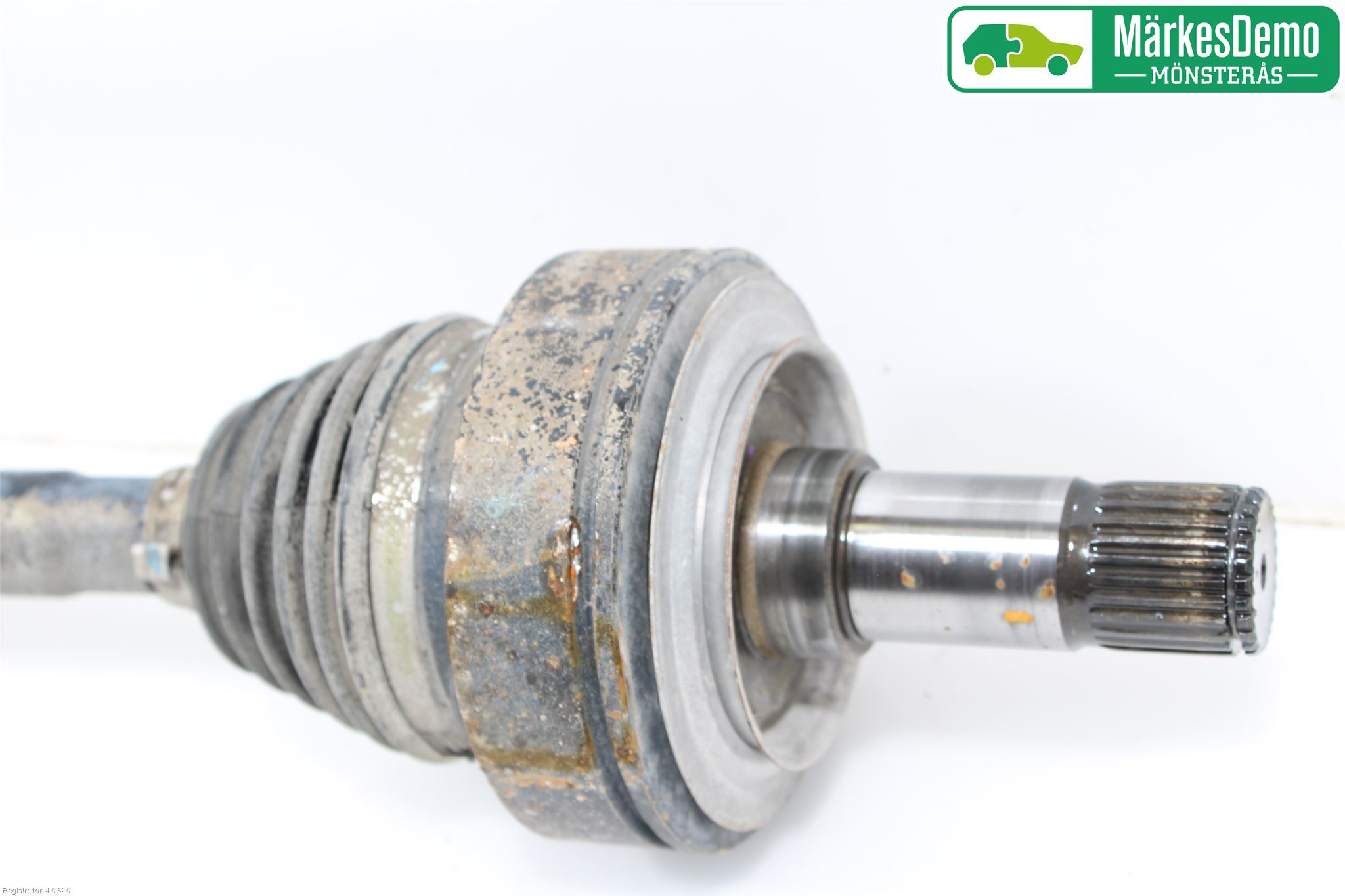Mercedes-Benz MB VITO/VIANO (W639) 04-14 Drivaksel Bak Kompl Venstre