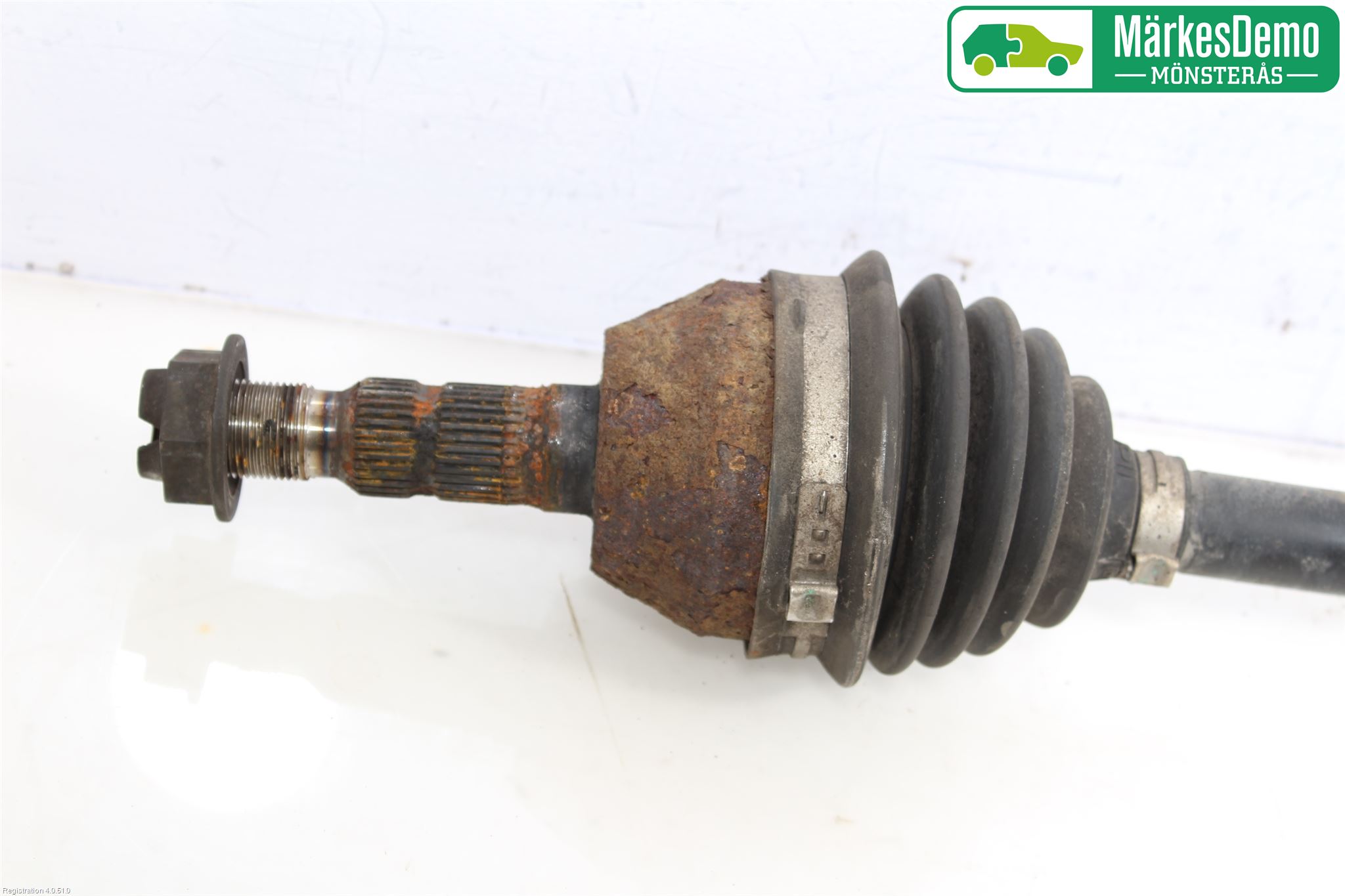 Opel ASTRA H 04-12 Drivaksel Foran Kompl Høyre