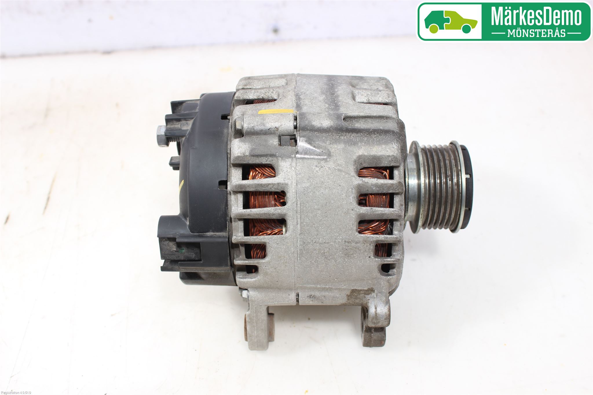 Volkswagen VW GOLF VI 09-13 Dynamo