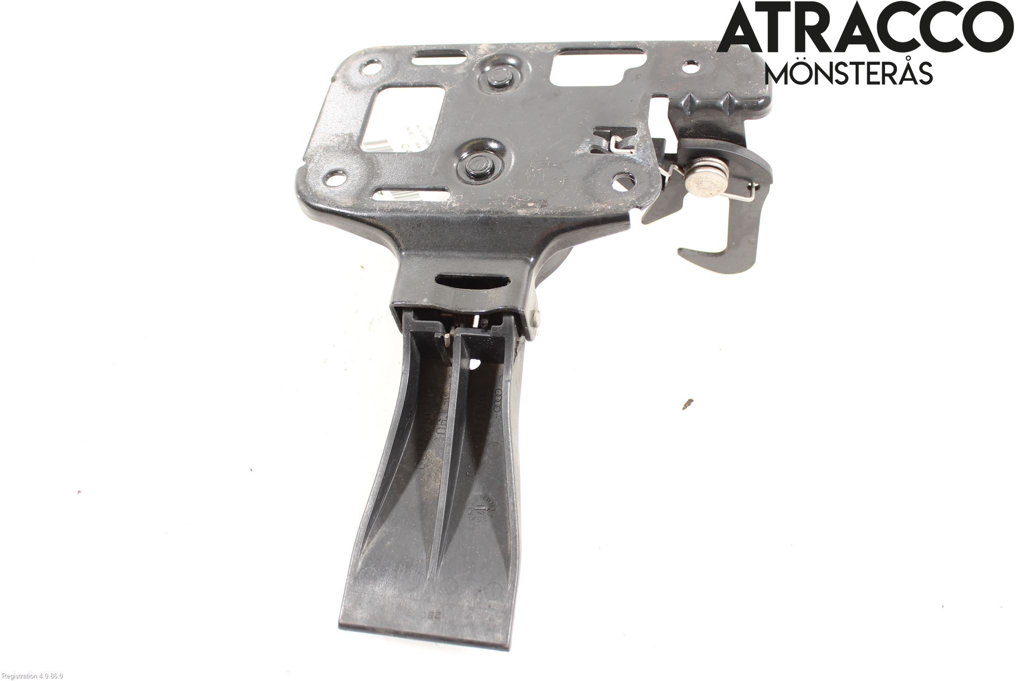 Audi A4 12-15 Panser Stormkrok