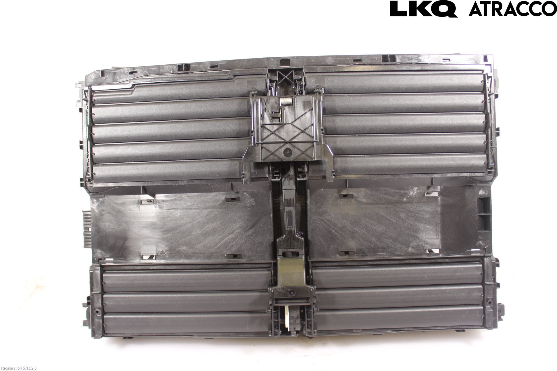 Peugeot 5008/E-5008 24- Luftstyring Front
