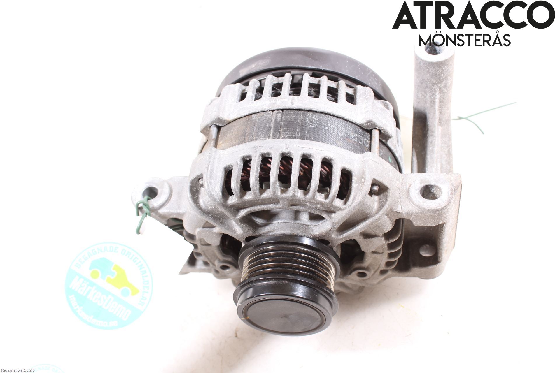 Opel INSIGNIA 17- Dynamo