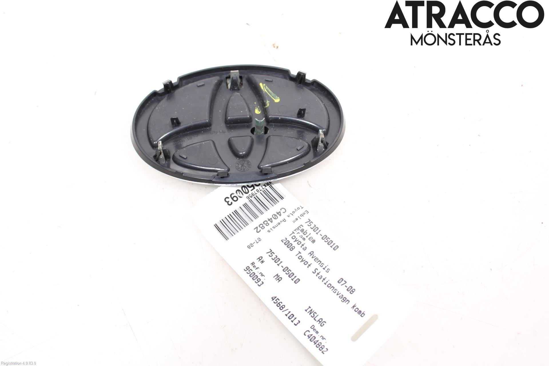 Toyota AVENSIS 07-08 Emblem