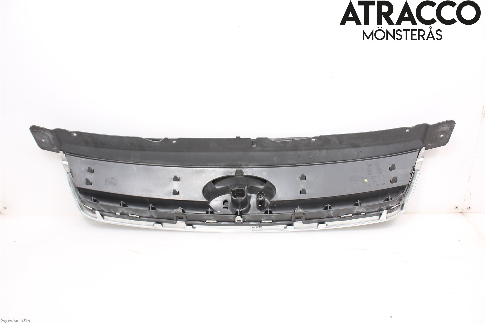 Ford KUGA 08-12 Grill Komplett