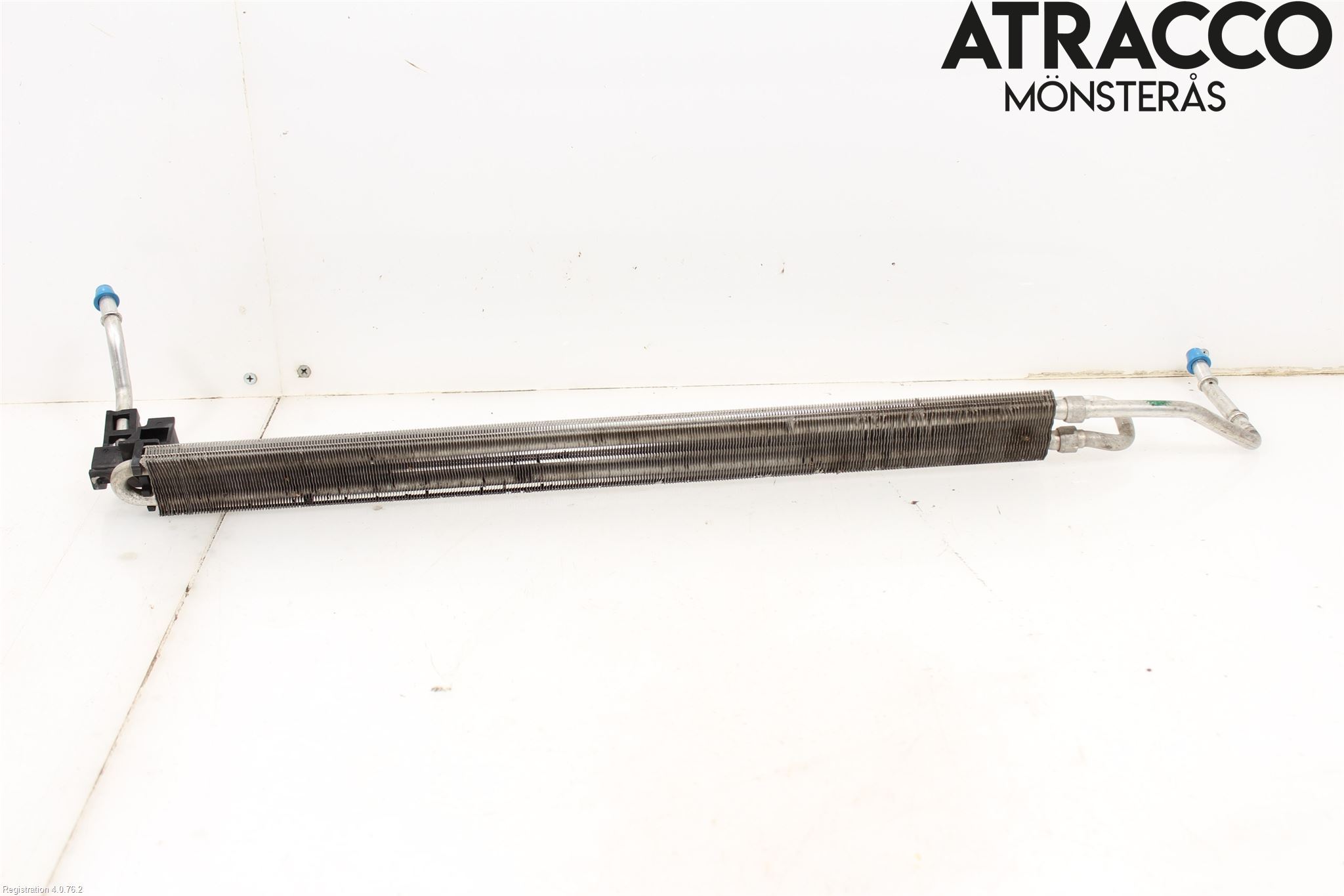 Volkswagen VW TRANSP/CARAVELLE (T5) 04-15 Radiator Servoolje Kjøler