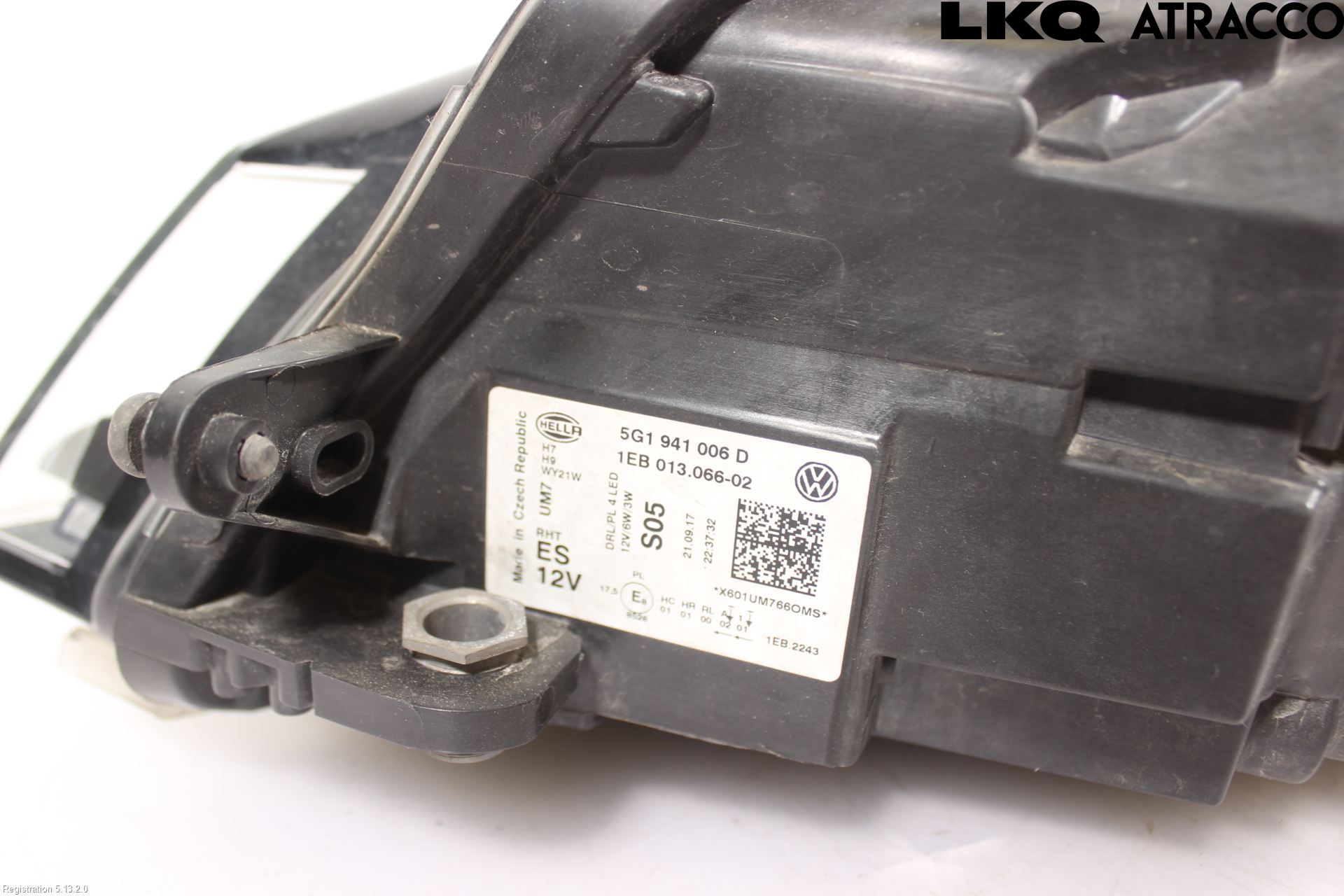 Volkswagen VW GOLF / E-GOLF VII 13-20 Frontlykt Høyre