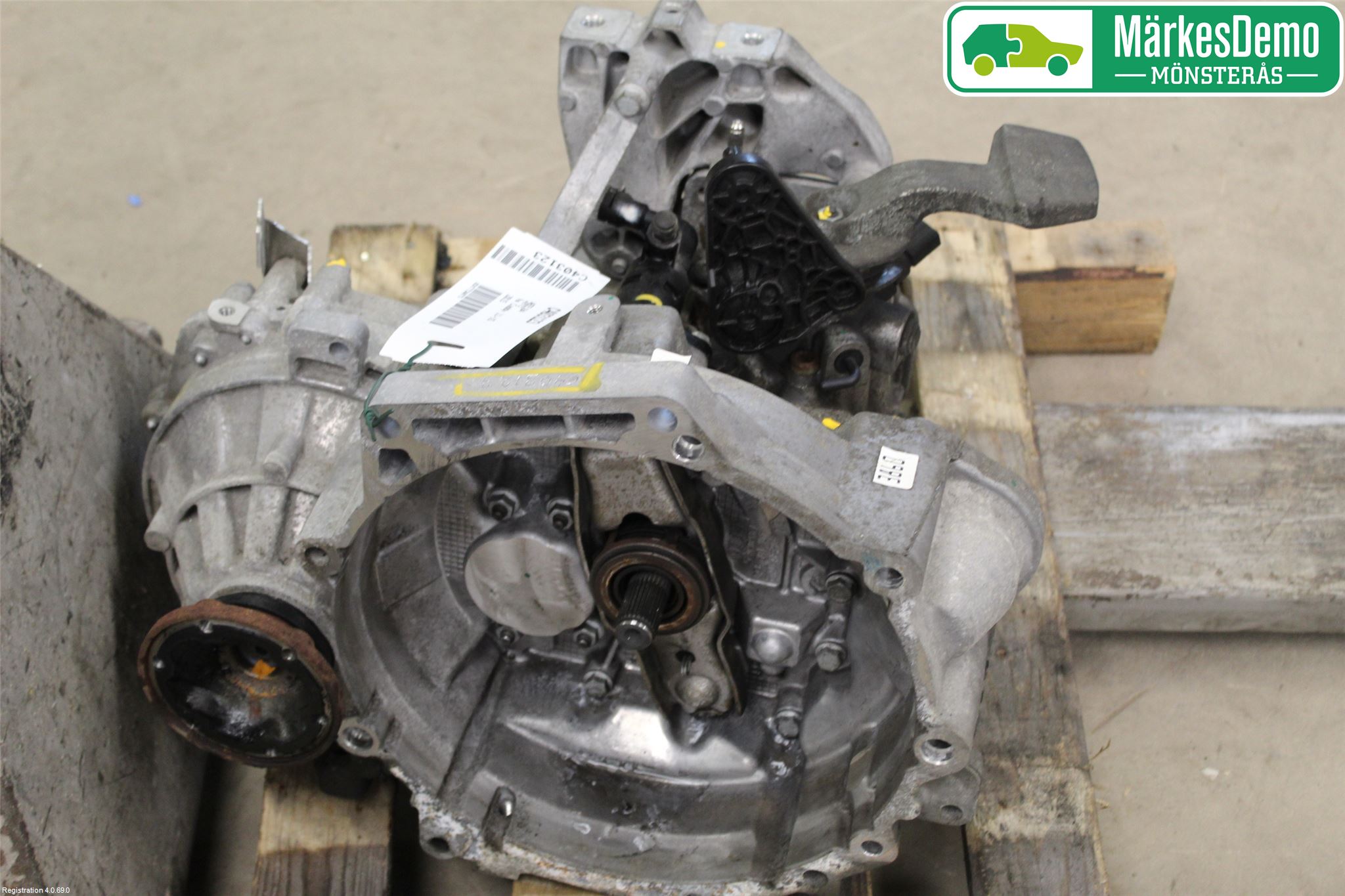 Volkswagen VW CADDY 11-15 Gearkasse 5 Trinn