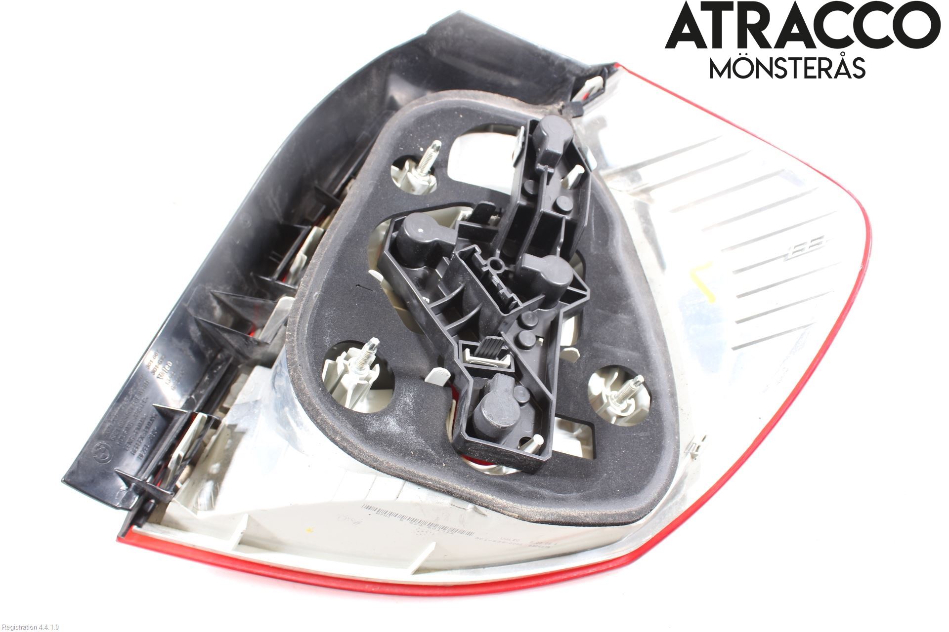 BMW 1 E87/81 5D/3D 03-11 Baklykt Venstre