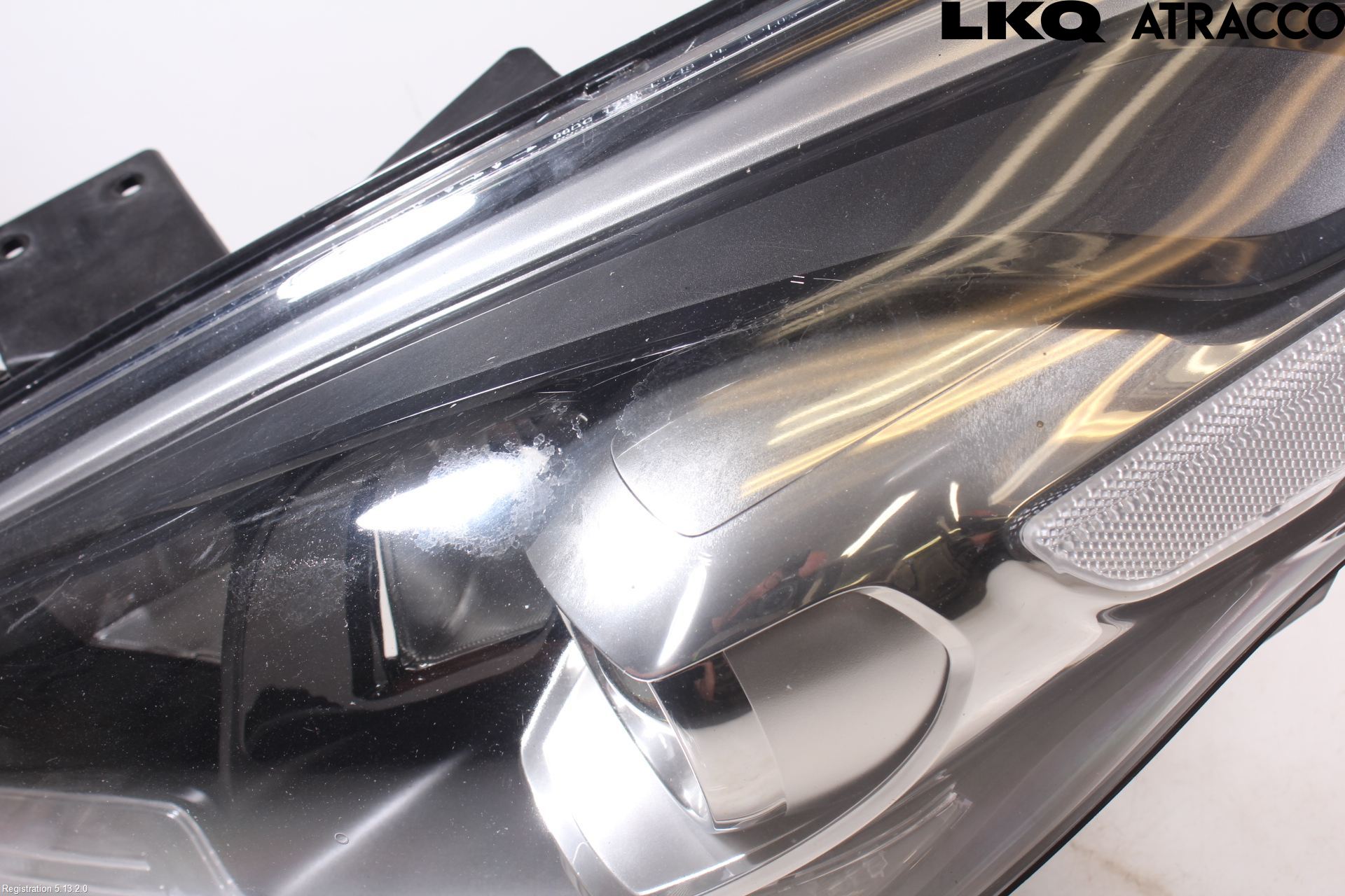 Kia CARENS III 13-19 Frontlykt Venstre