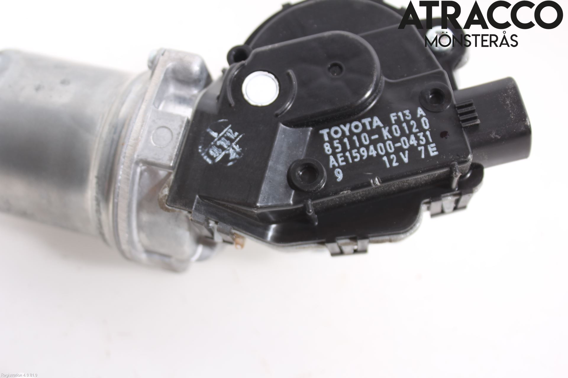 Toyota YARIS CROSS XP21 21- Viskermotor Frontrute