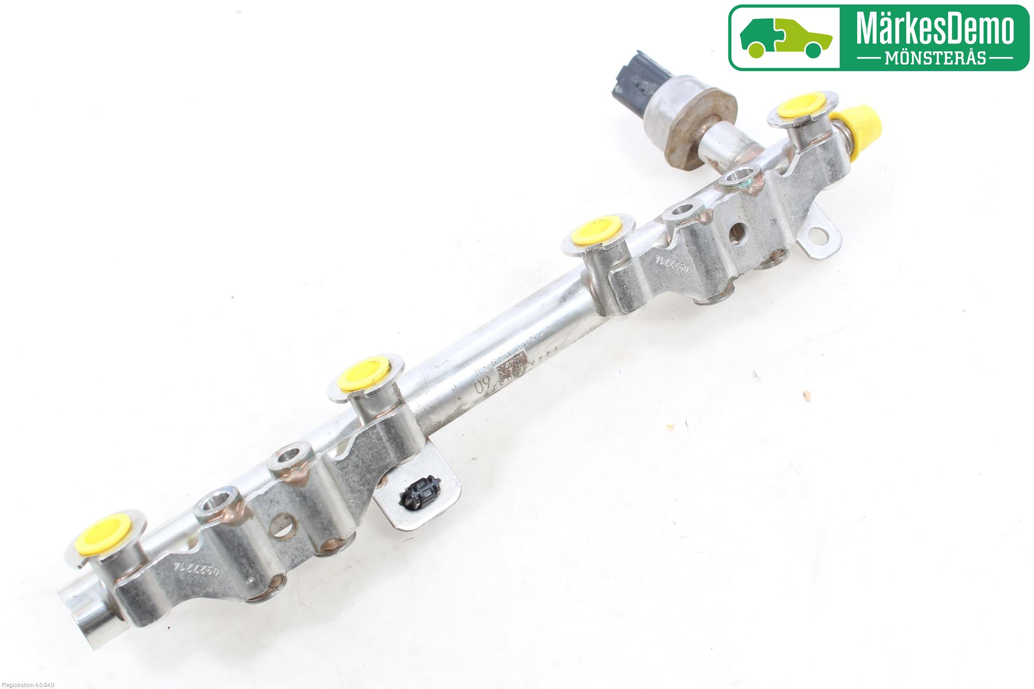 Nissan QASHQAI 14-17 Inns Drivstoffordeler-Galleri