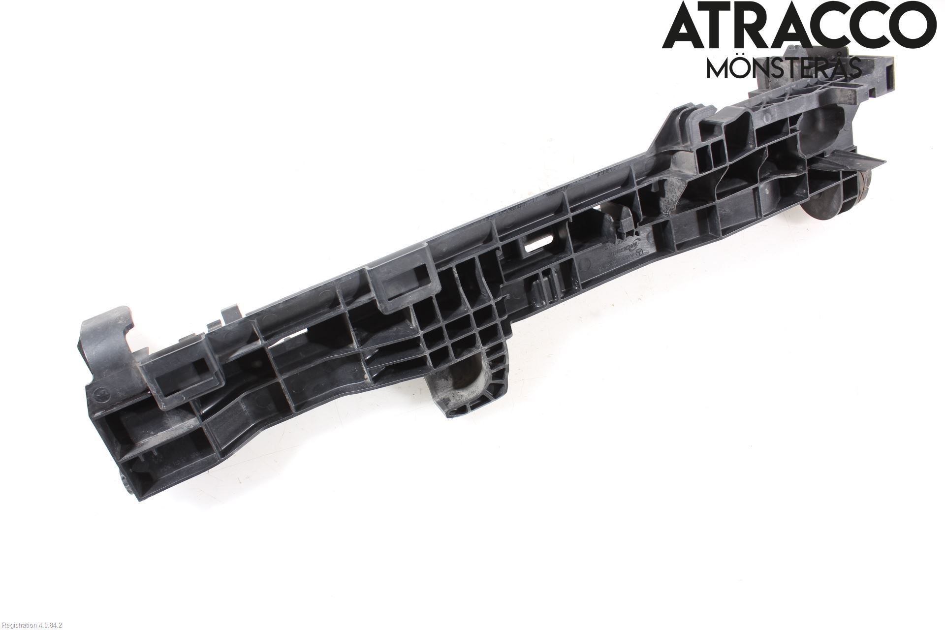 Mercedes-Benz MB C-KLASS (W205) 14-21 Radiator Feste - Ramme - Bjelk