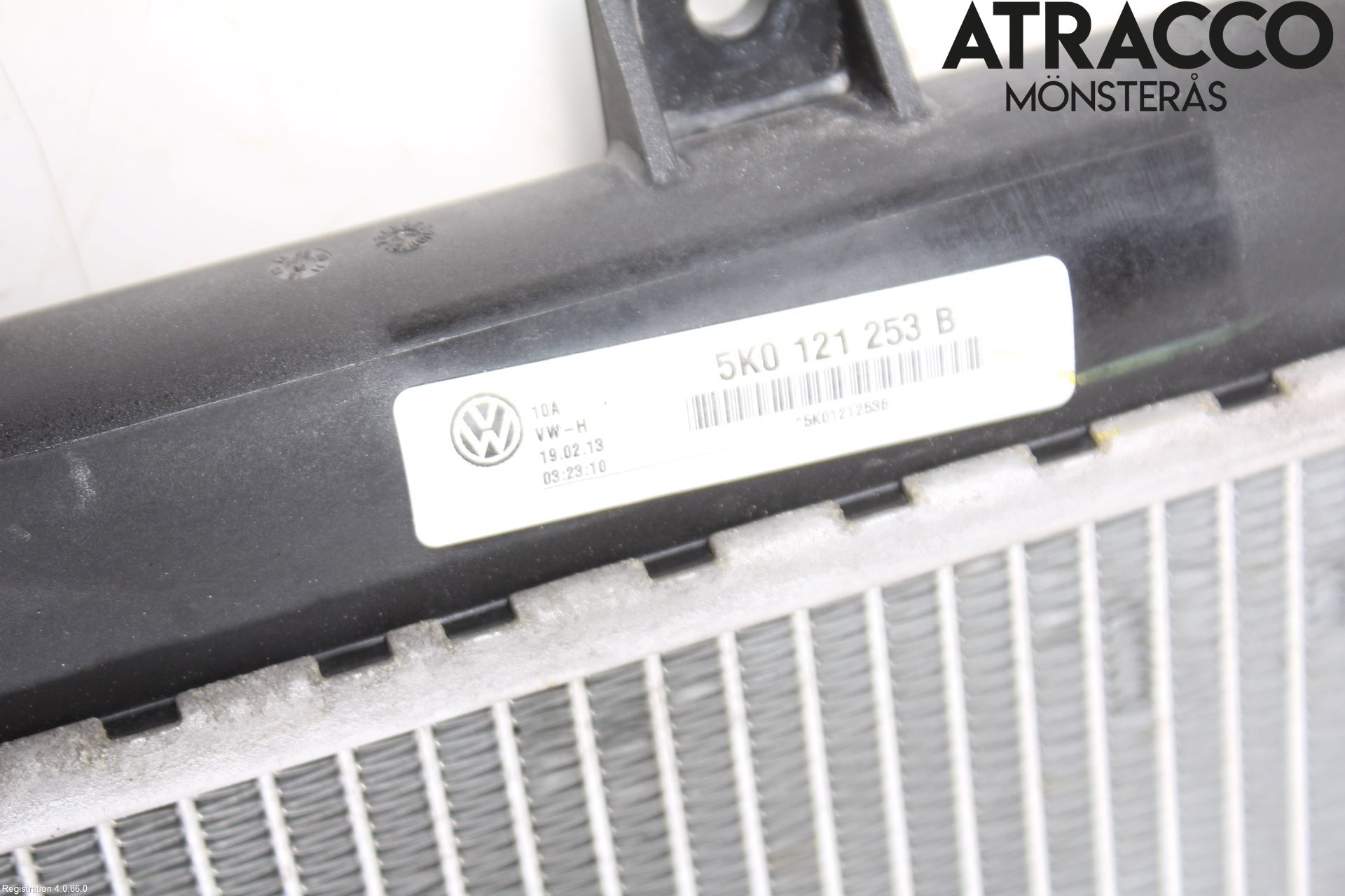 Volkswagen VW PASSAT 11-14 Radiator Automat