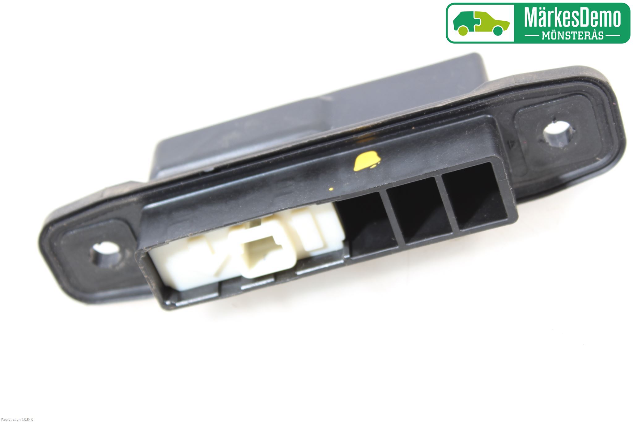 Toyota YARIS XP130 12-14 Bakluke Handtak Ytre