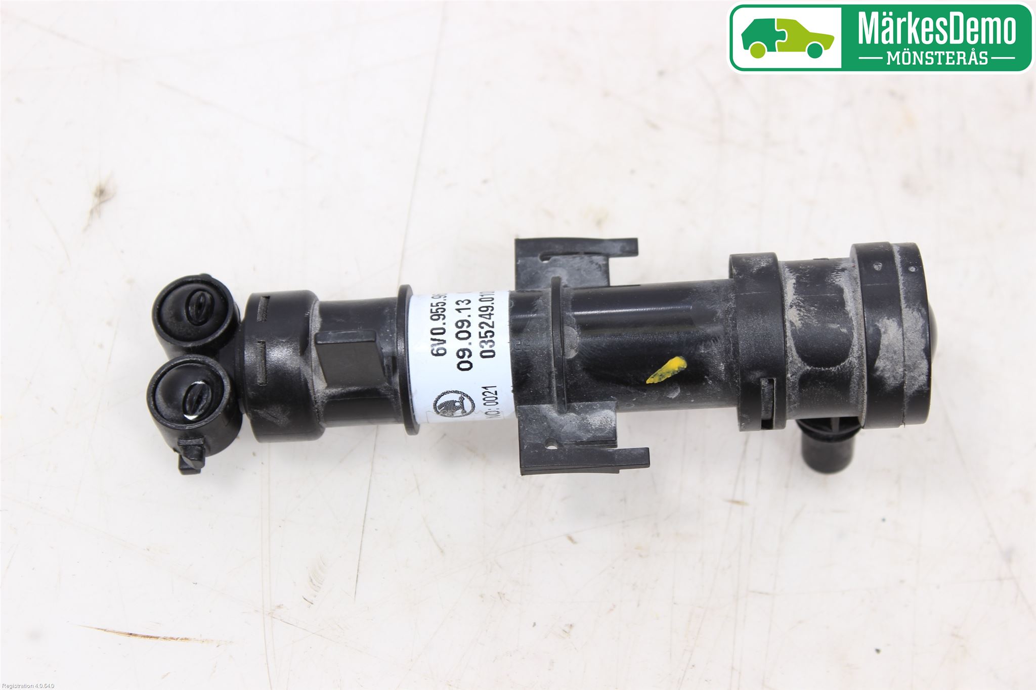 Skoda FABIA 15-21 Spylerdyse Frontlykter