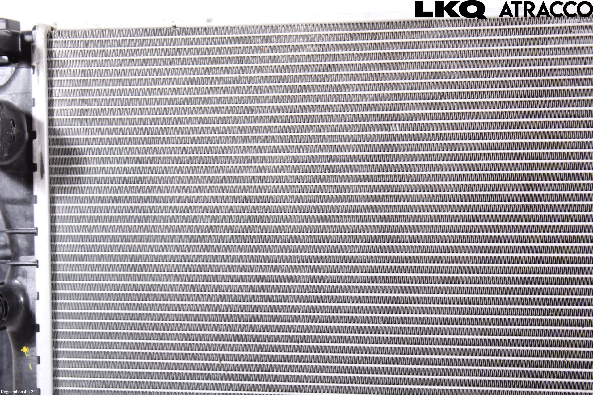 BMW 5 G30/G31/F90 17-23 Radiator Automat