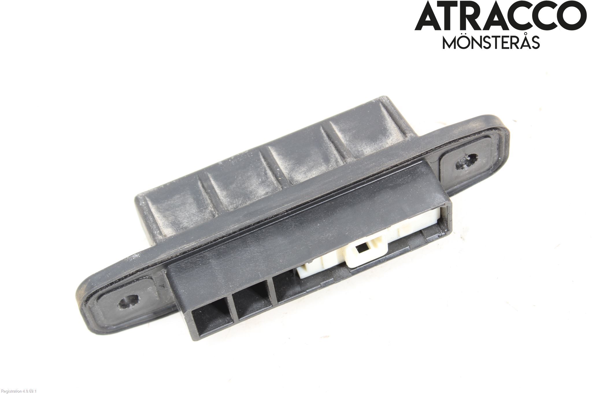 Toyota AVENSIS 09-15 Bakluke Handtak Ytre