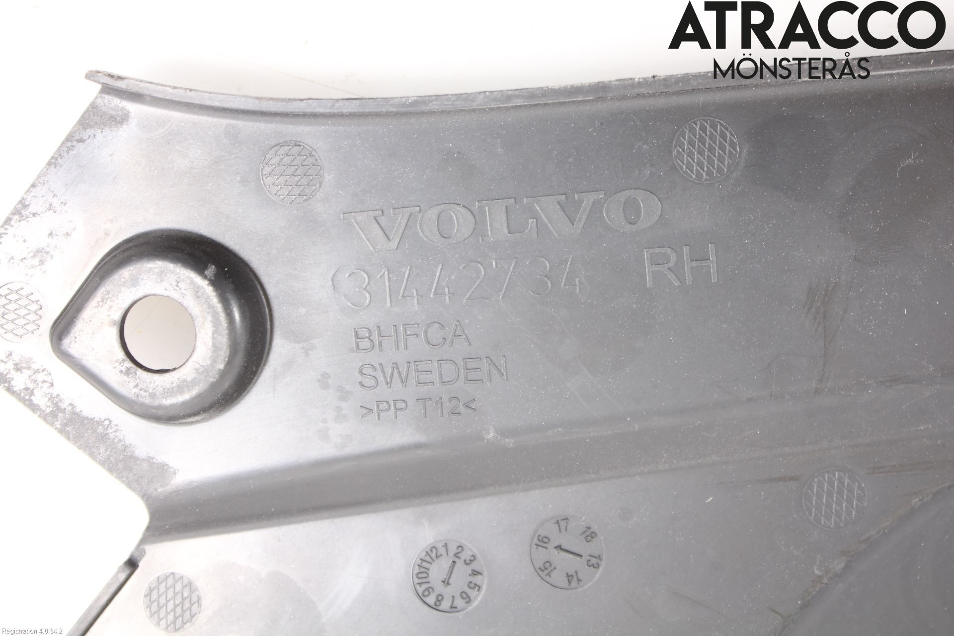 Volvo XC90/RECHARGE 16- Tackplast Front