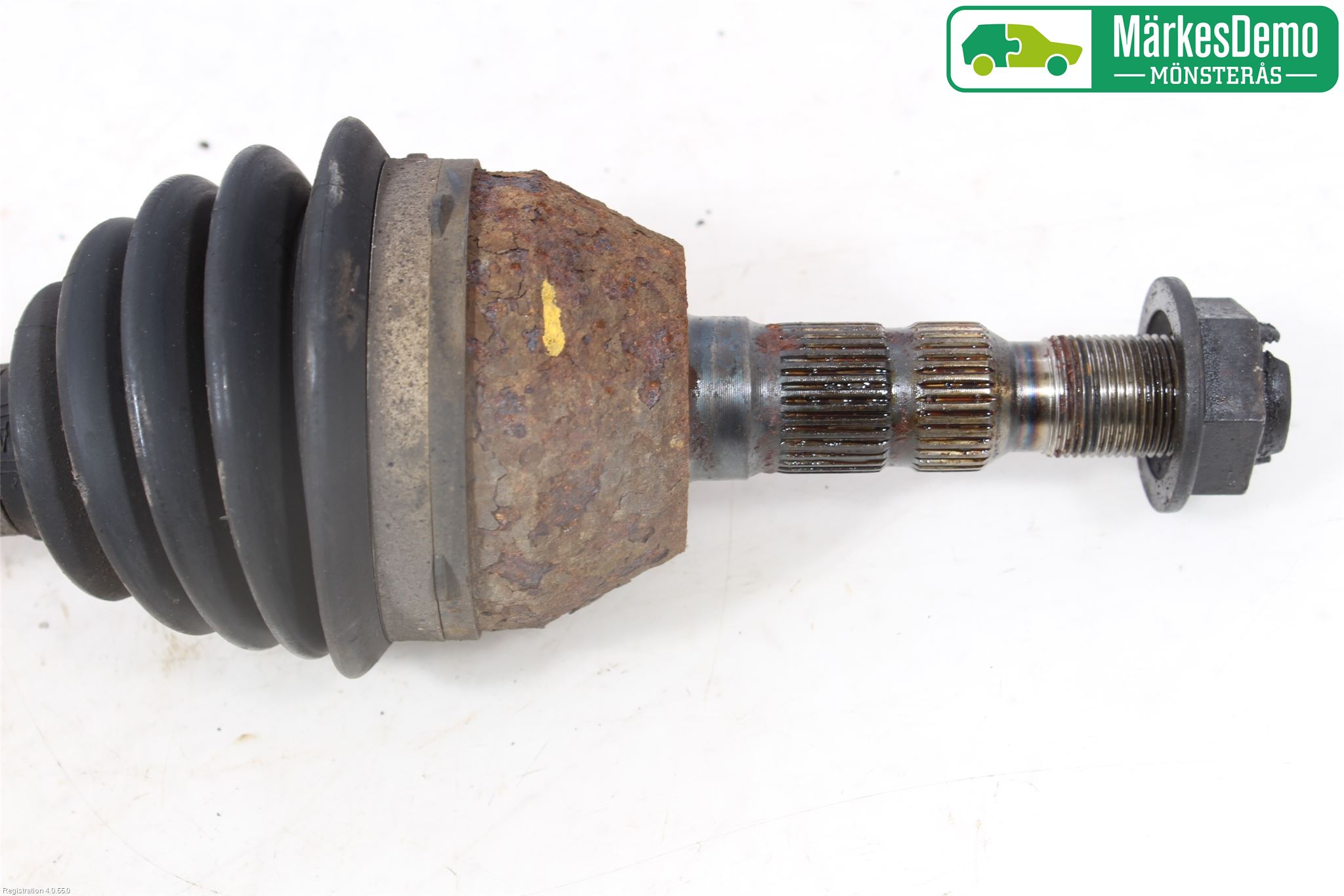 Opel ASTRA H 04-12 Drivaksel Foran Kompl Venstre