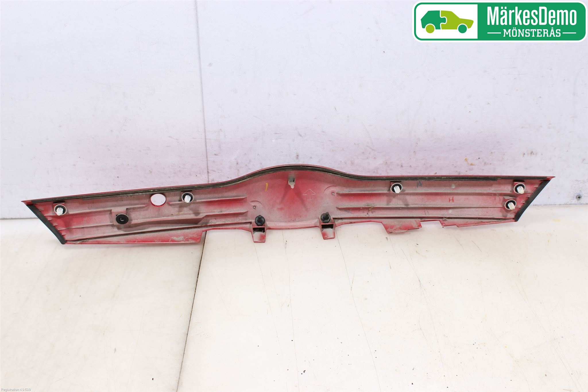 Toyota VERSO-S 11-16 List Bak-Bakluke