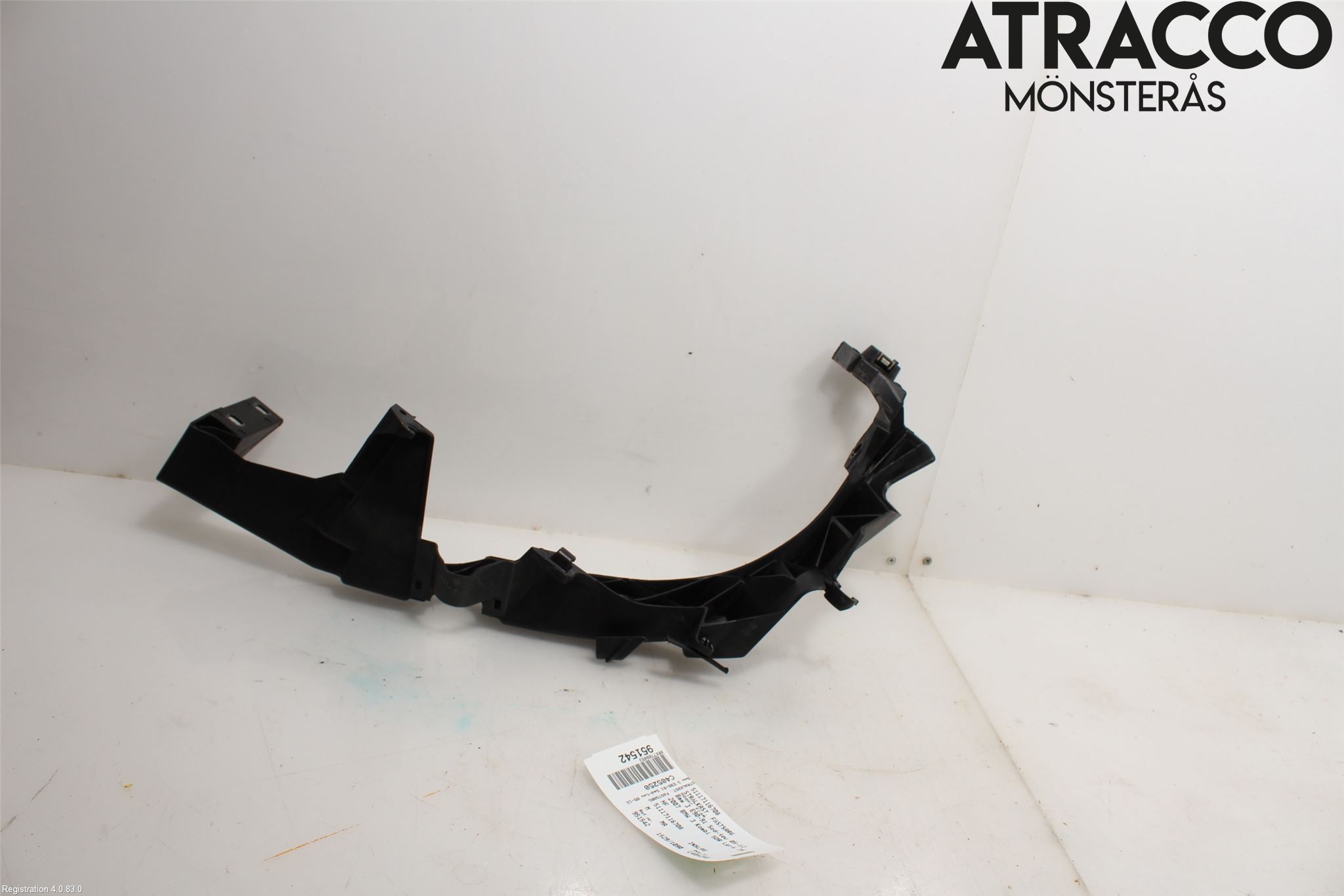 BMW 3 E90/91 SED/TOU 05-12 Frontlykt Holder-Feste