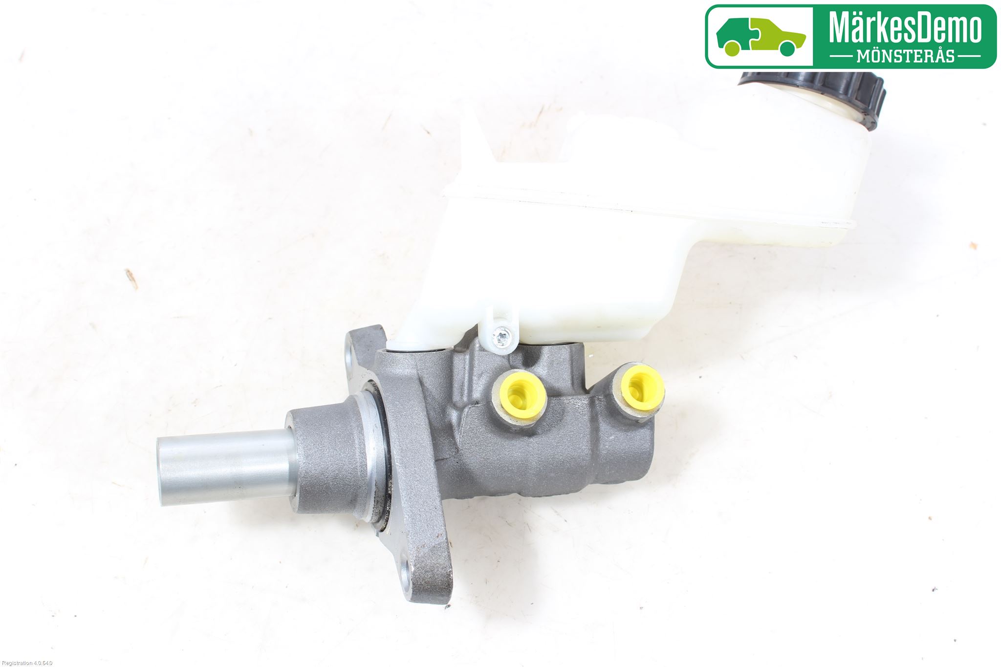 Toyota YARIS XP130 12-14 Brems Hovedsylinder