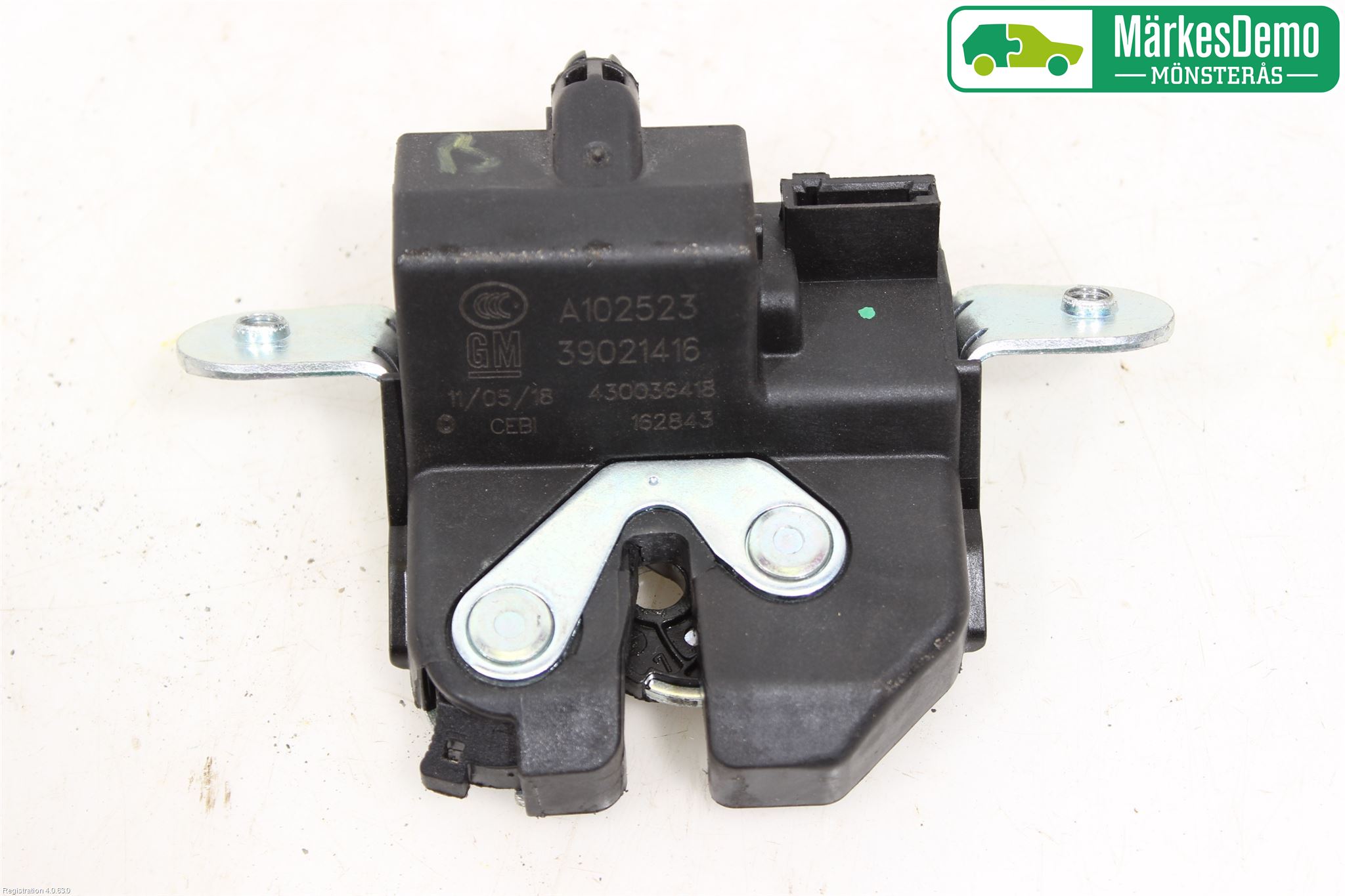 Opel CORSA E 15-19 Bakluke-Lokk Låsekasse