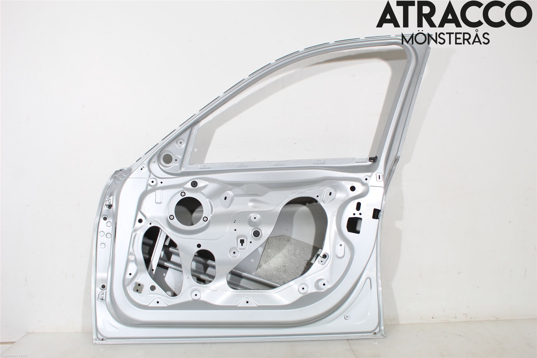BMW 3 F30/F31/F80 12-19 Dør 4D Foran Høyre