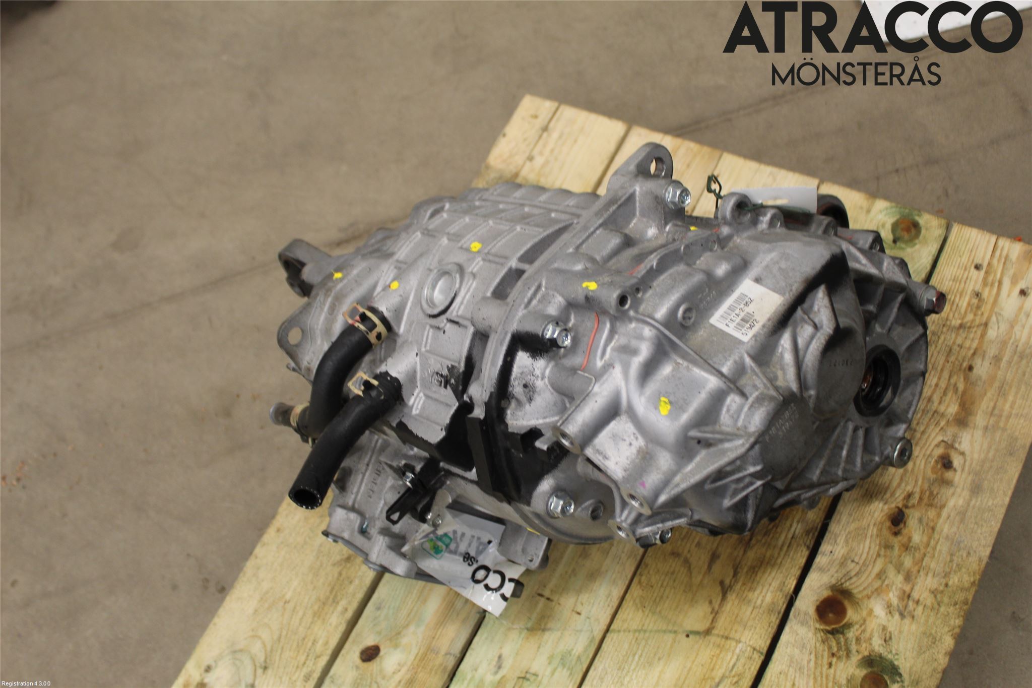 Mitsubishi ECLIPS CROSS Navgir Elektrisk