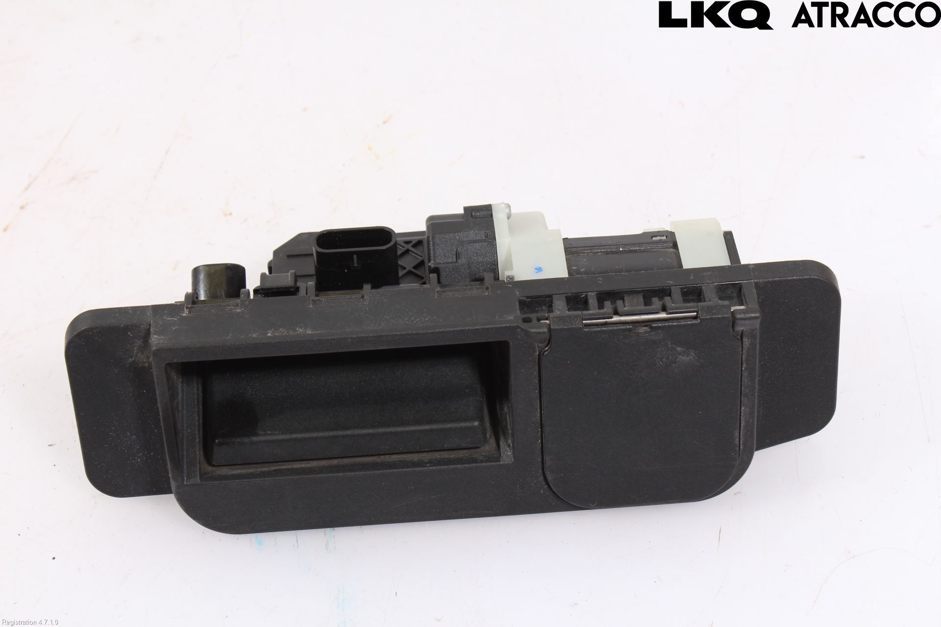 Mercedes-Benz MB E-KLASS (W213) 16-23 Bakluke Handtak Ytre