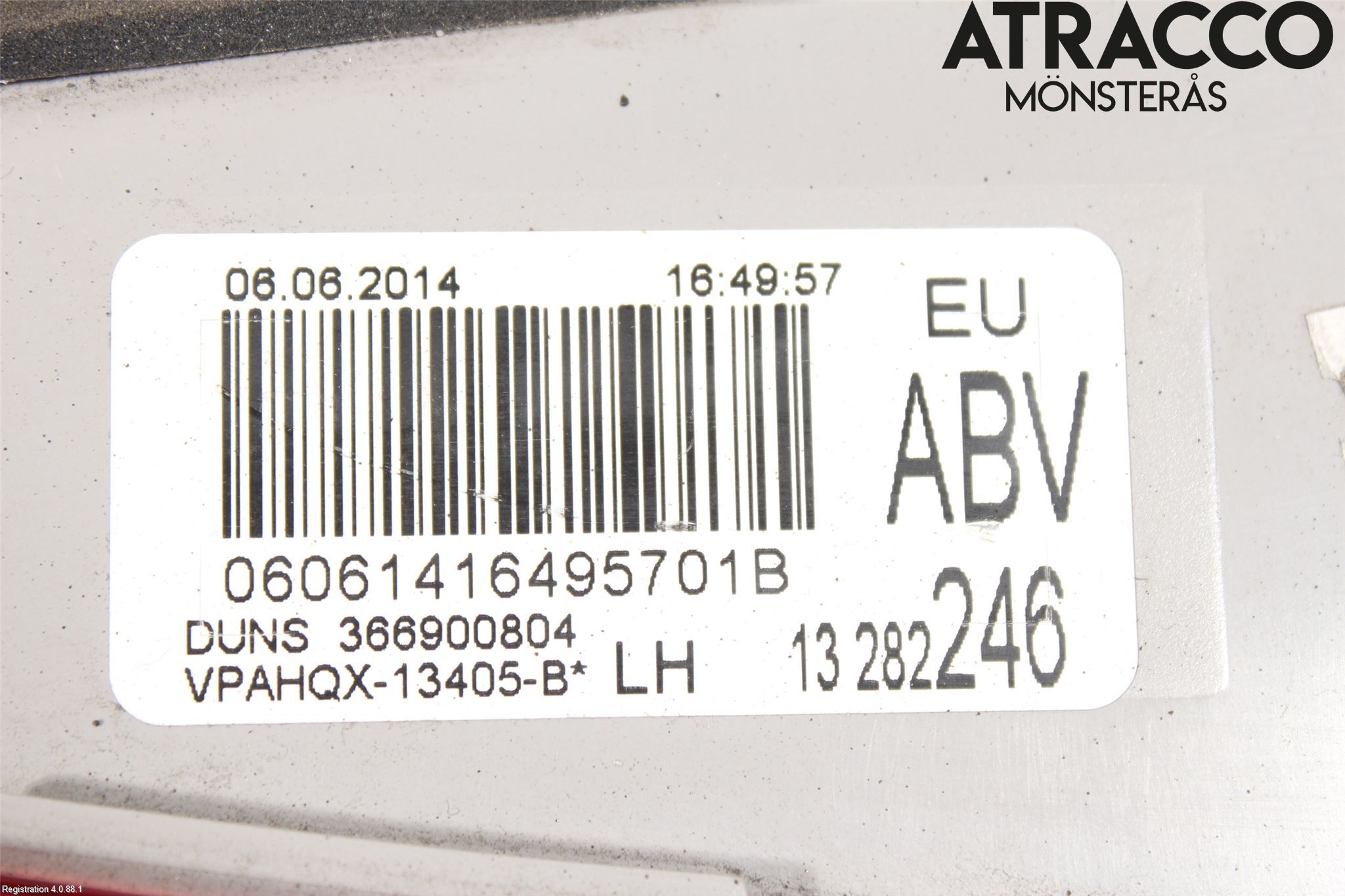 Opel ASTRA J 10-15 Baklykt Venstre  På Luke(Indre
